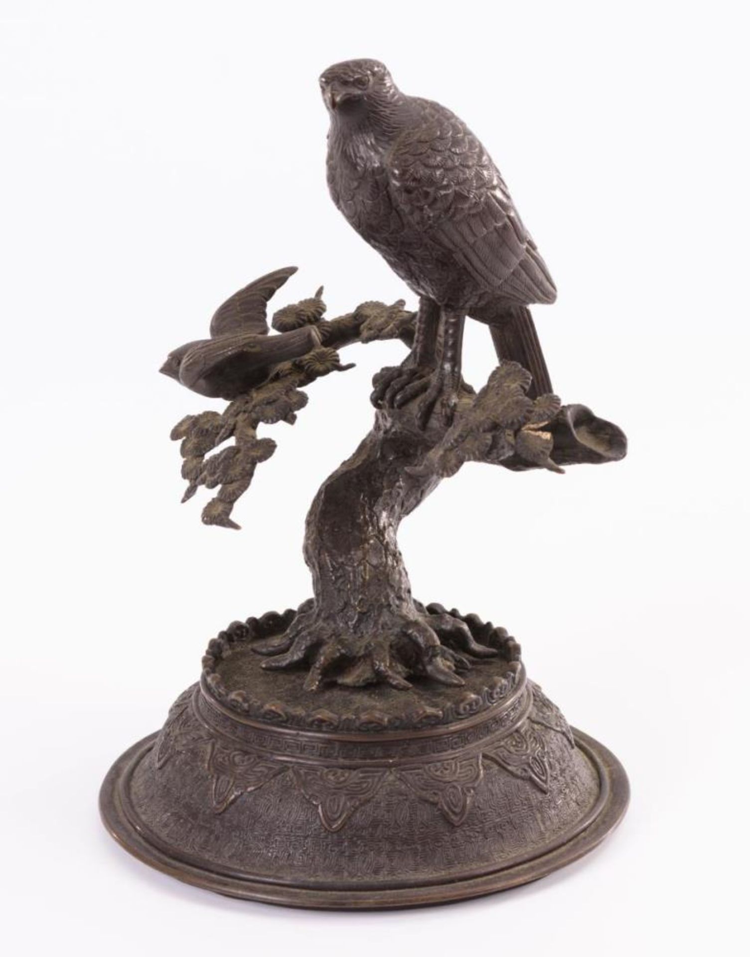 Bronzeskulptur Falke auf Baum - Bild 2 aus 4