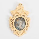 Miniaturportr&#228;t Marie Antoinette im geschnitzten Elfenbeinrahmen