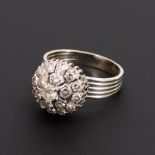 Art-d&#233;co-Ring mit Brillant und Diamanten