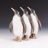 Jugendstil-Plastik: Drei Pinguine
