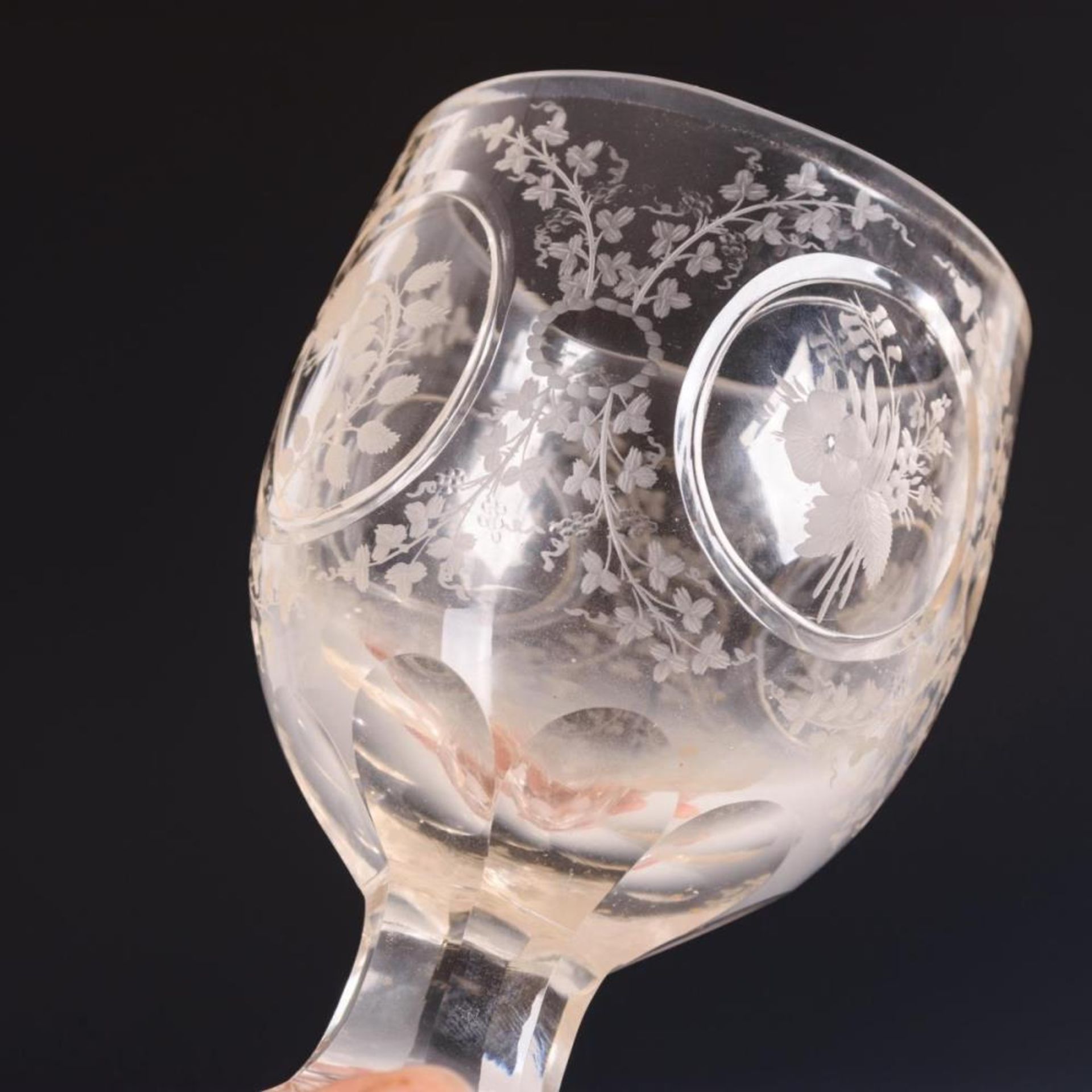 Biedermeier-Glas mit Schliffdekor - Bild 2 aus 3