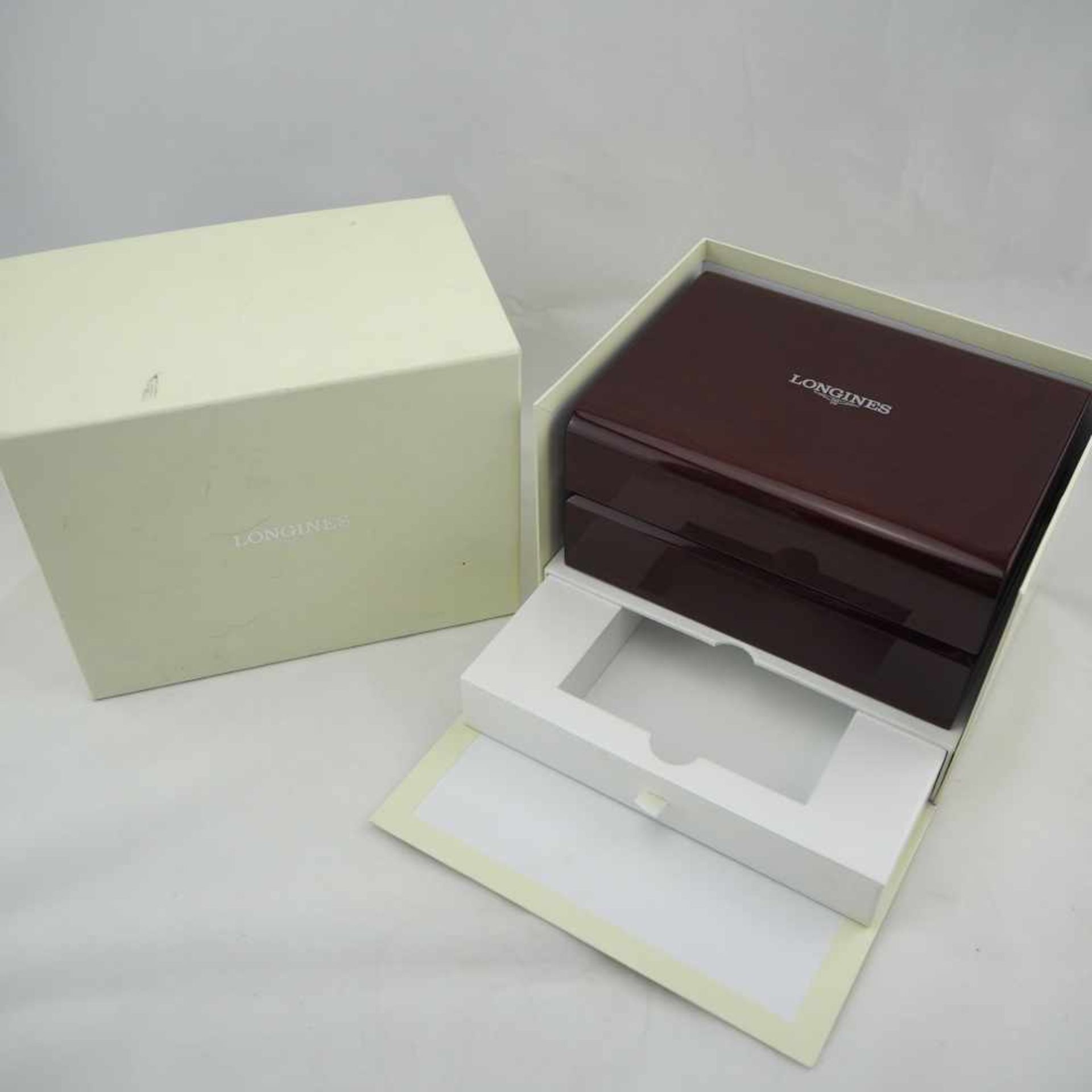 Uhrenbox "Longines", 70er JahreOriginal Box für Longines Herrenarmband-Uhr, in hochwertiger - Bild 4 aus 4