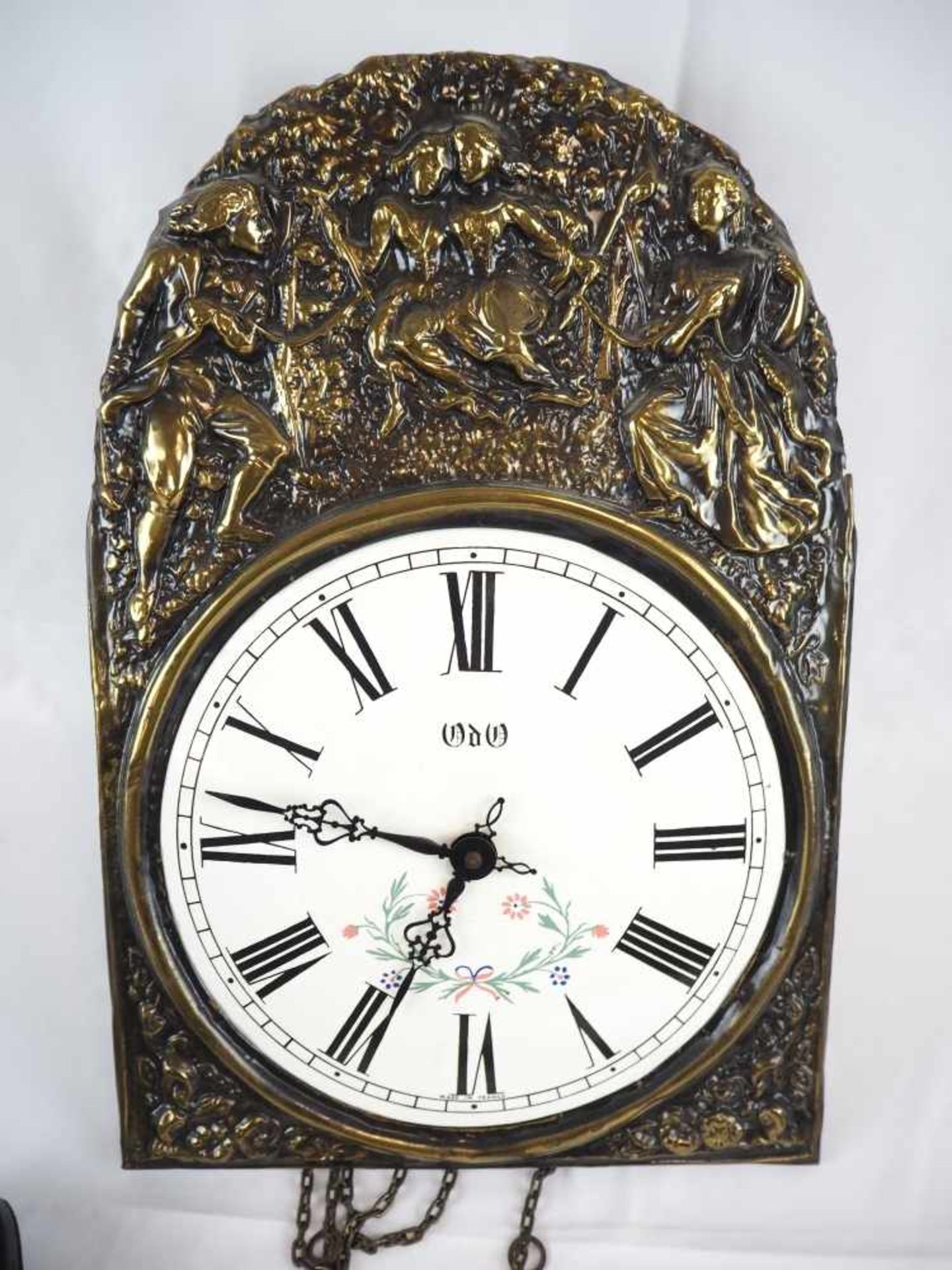 Wanduhr, Comtoise FrankreichFront aus geprägtem Messing im Relief. Mit gebrauchtem emallierten - Bild 2 aus 3