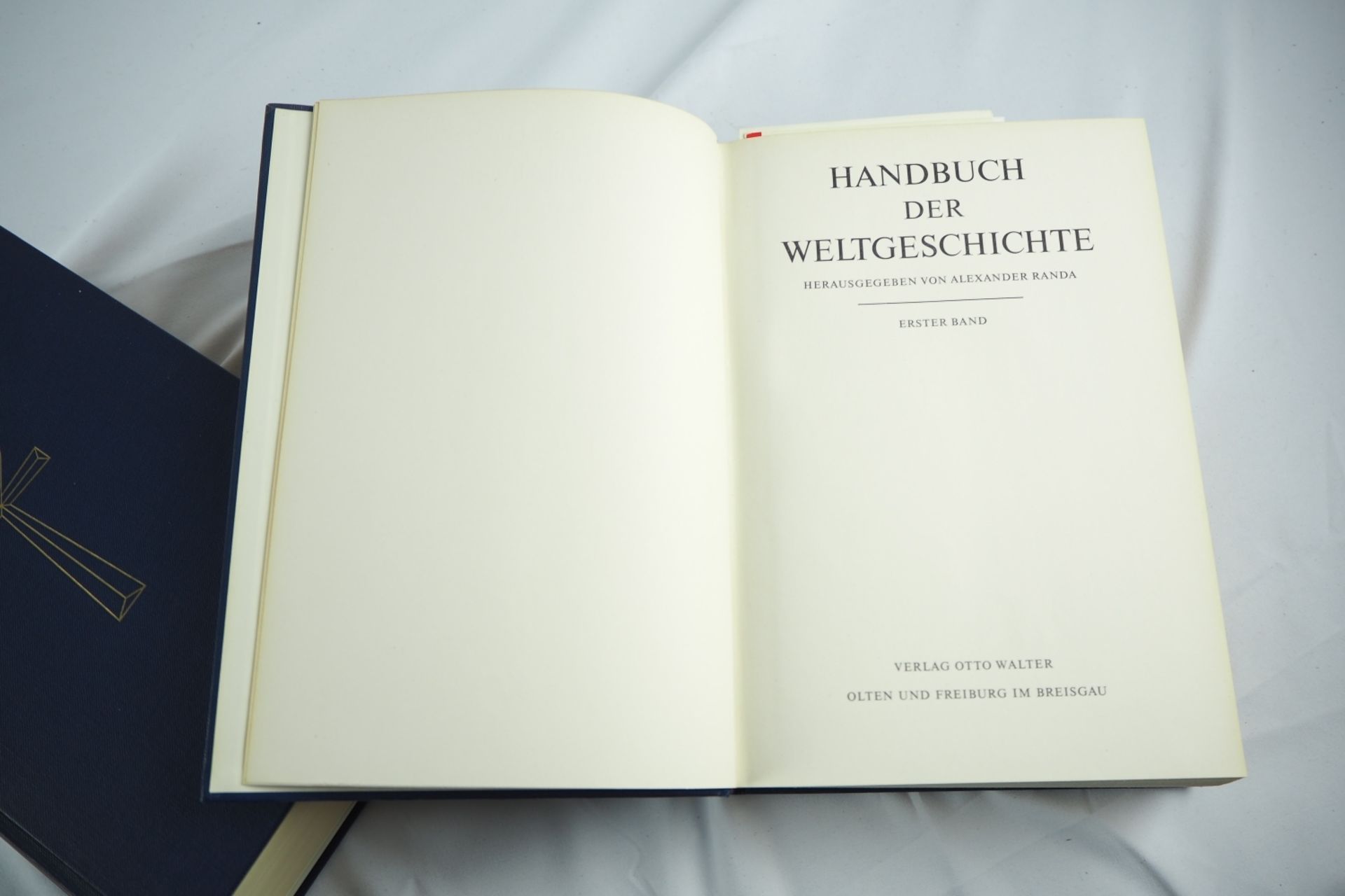Bücher: Zwei Bände WeltgeschichteHerausgegeben von "Alexander Randa" vom Verlag "Otto Wa - Bild 3 aus 3