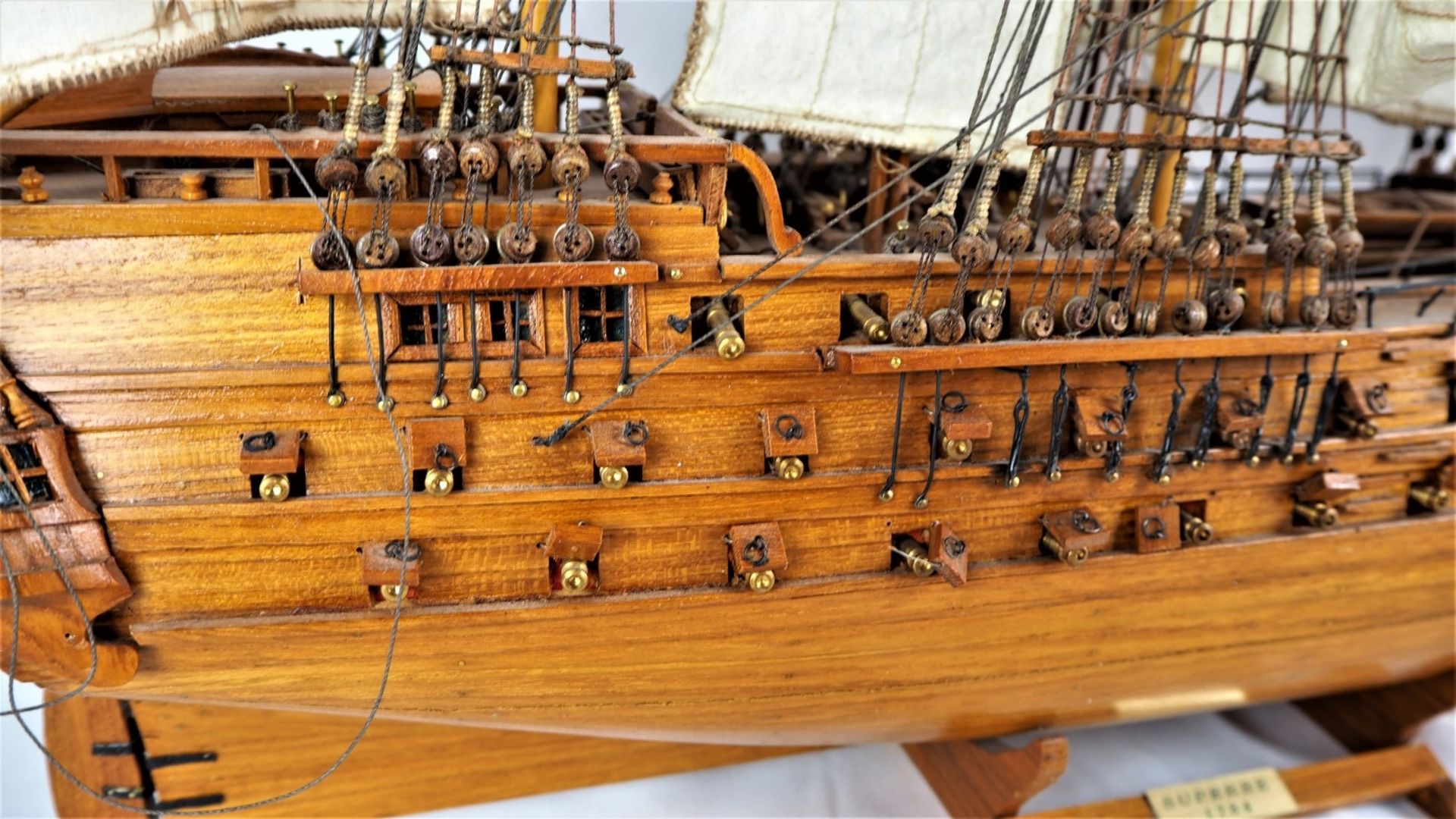 Französisches Schegelschiffmodell, 70er Jahrein feiner Handarbeit hergestelltes, großes - Bild 7 aus 10