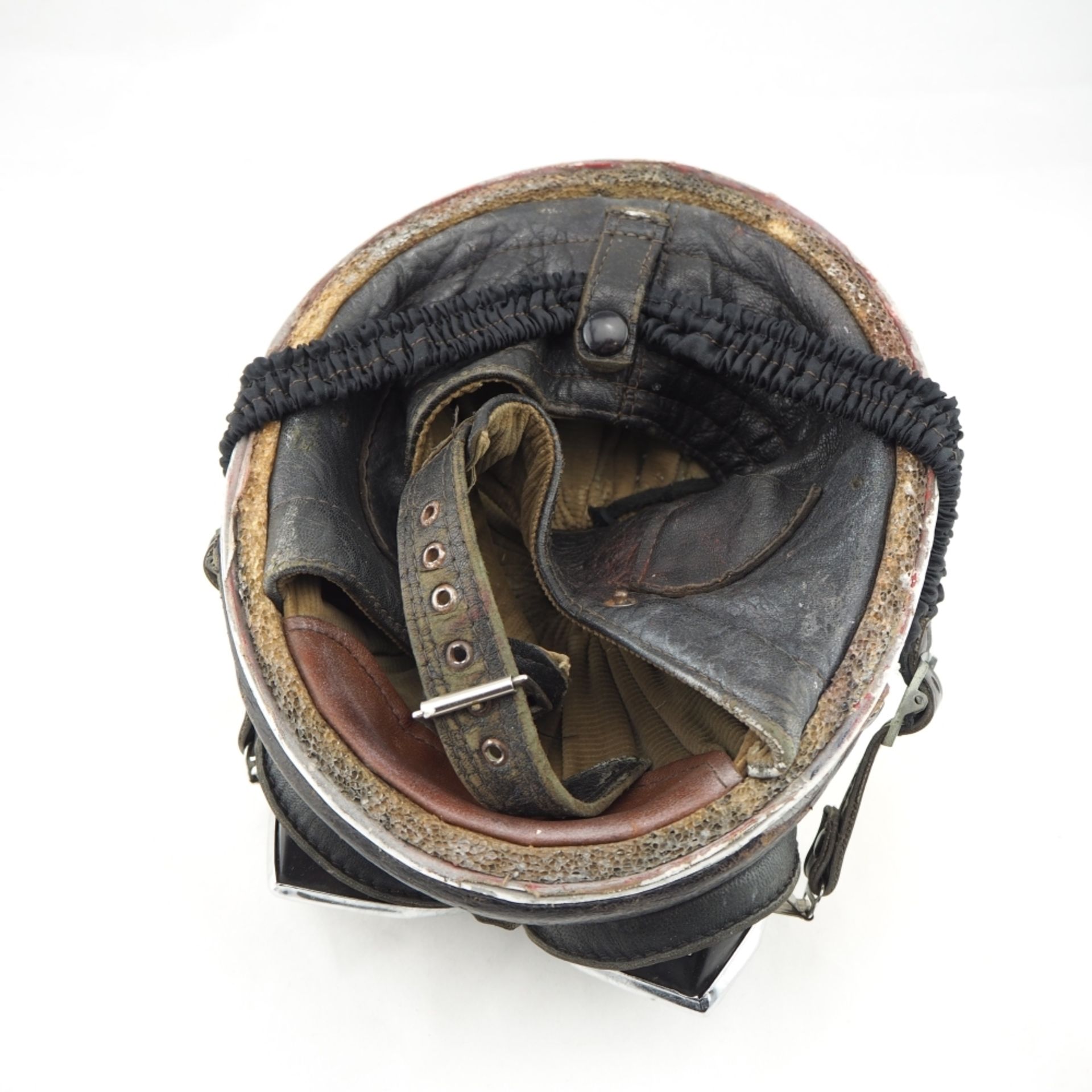 Motorrad-Helm, wohl 50er Jahre,Blech und Leder, mit Original-Brille. Gebraucht mit Spure - Bild 4 aus 4