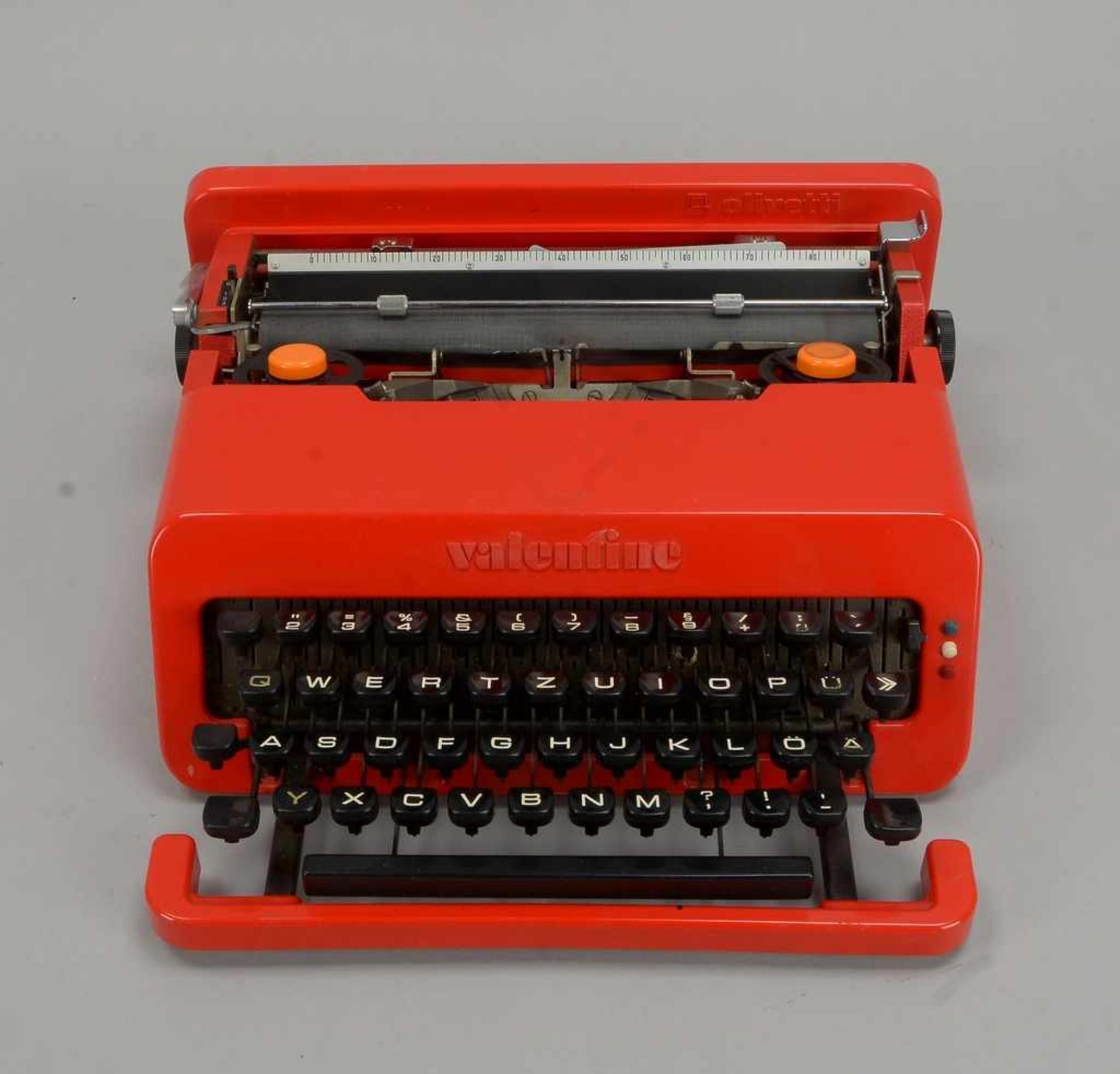Reise-Schreibmaschine (Italien, Sammler-'Kultobjekt' - Modell im Museum of Modern Art/New Yorkt),