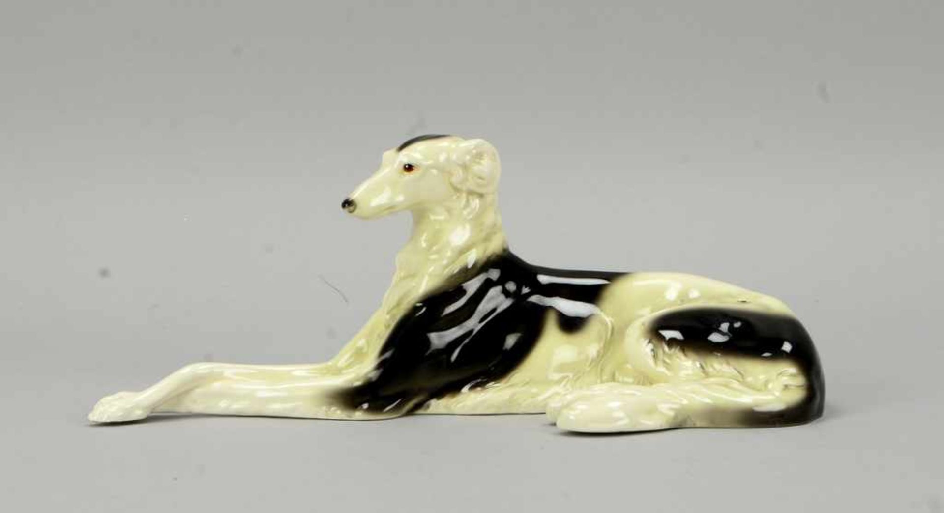 Goldscheider/Wien, Keramikfigur 'Windhund/Barsoi', rückseitig bezeichnet 'Rosé', unterseitig gemarkt