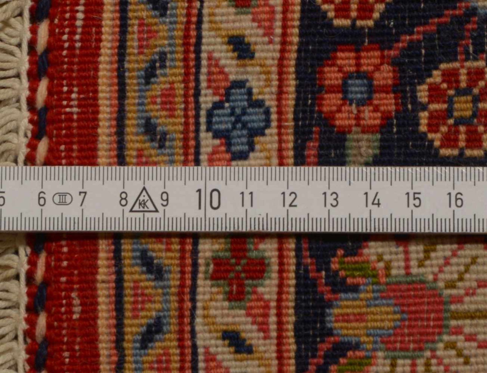 Djosan, sehr feste Knüpfung, hochflorig, komplett und wohnfertig; Maße 144 x 107 cm - Bild 2 aus 2