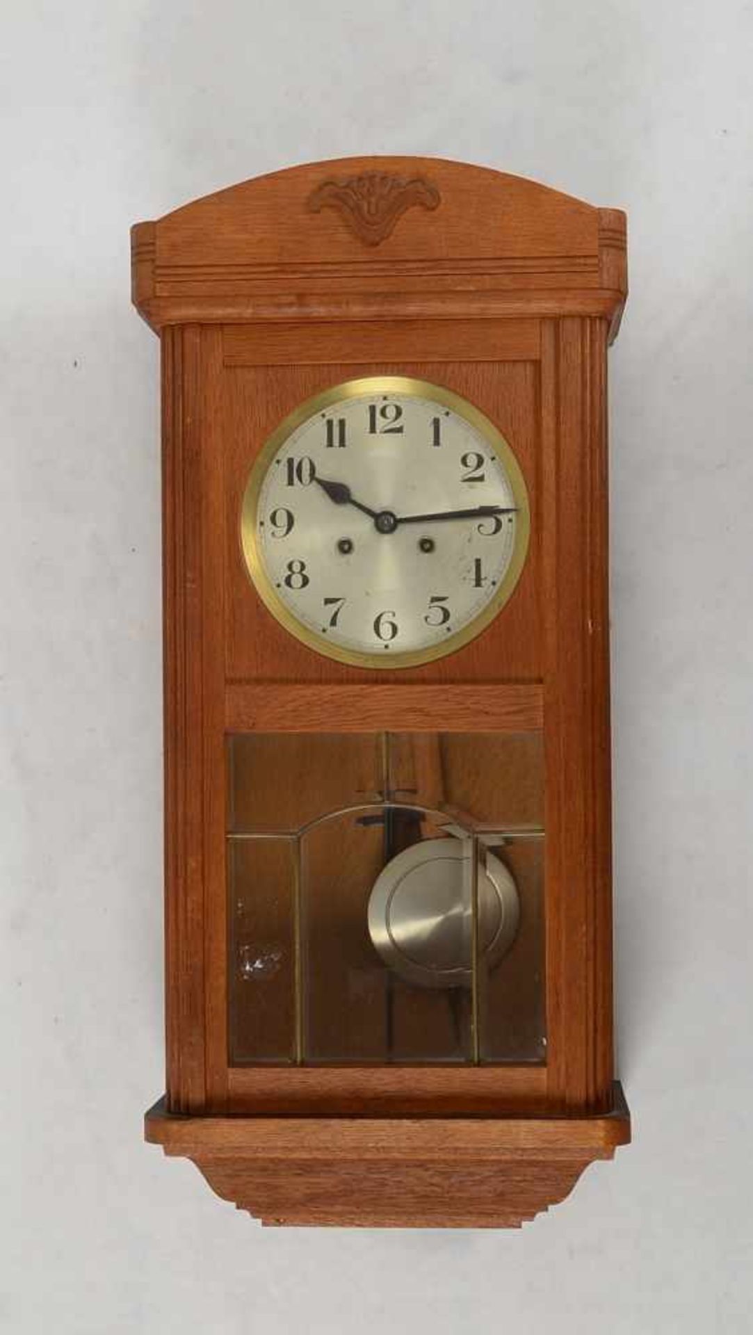 Wanduhr, 'Divina' (1920er Jahre), Eichengehäuse/teilweise verglast; Höhe 74 cm