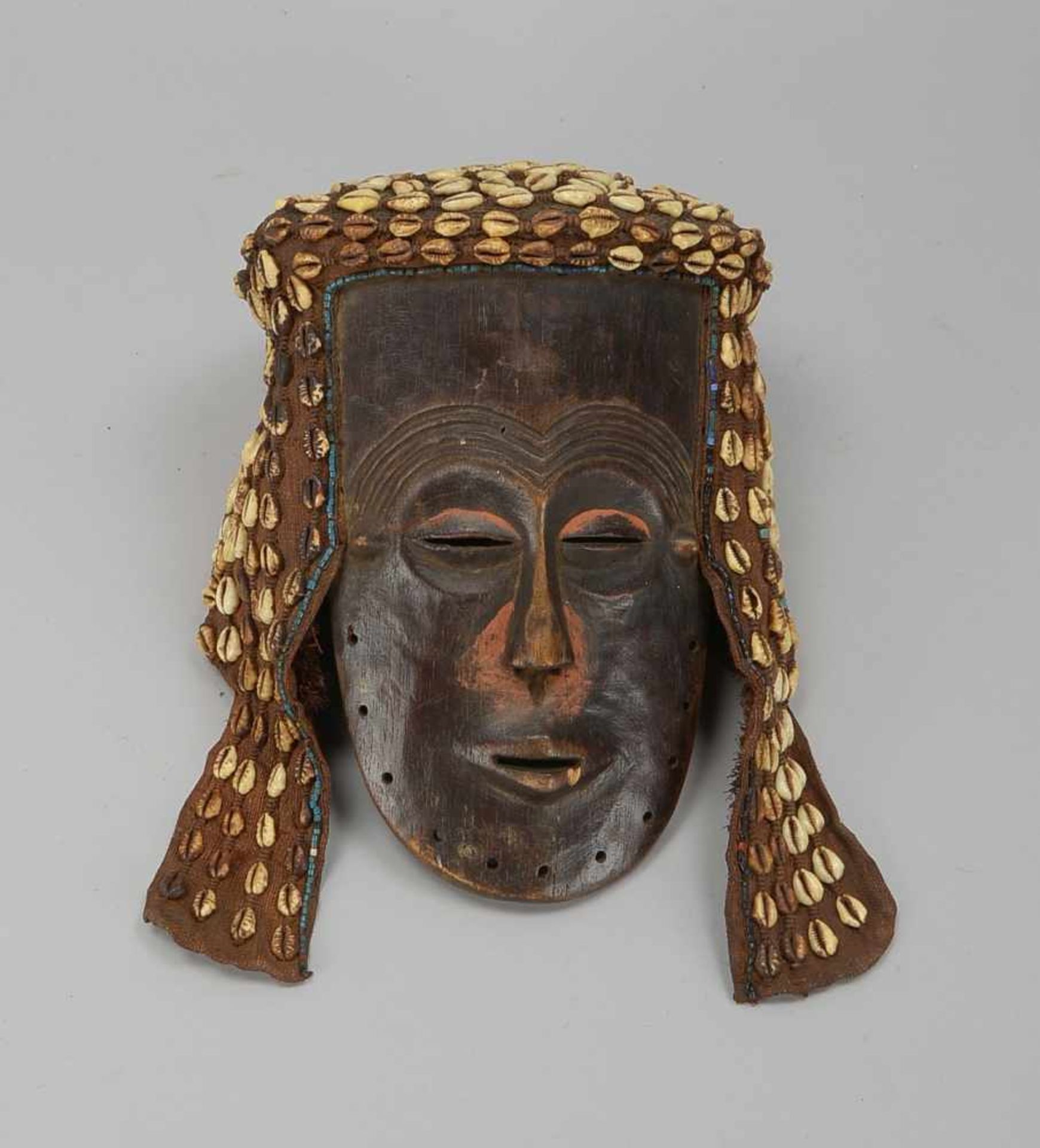 'Ngaady'-Maske (königliche oder Stammesgründer-Maske), Kuba/Dem.Rep. Kongo, Holz und Stoff,