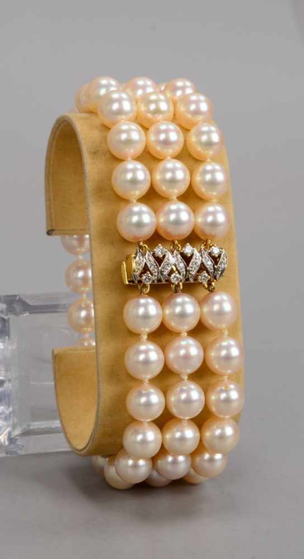Zuchtperlen-Armband, 3-reihig, Perlendurchmesser Ø 8 mm, Perlen mit gutem Lüster, mit 585 GG- - Bild 2 aus 4