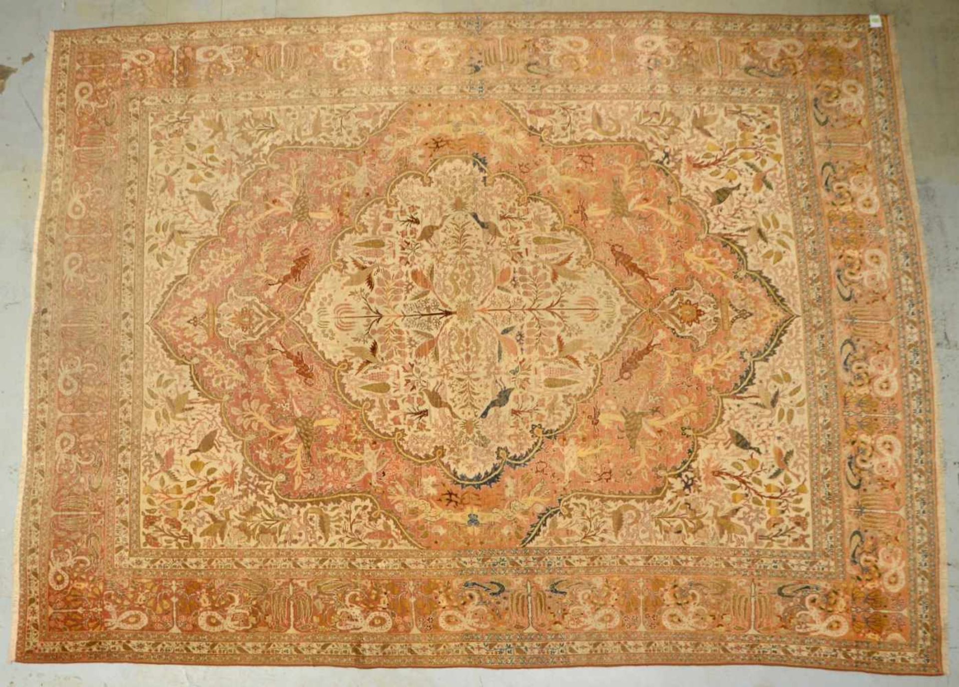 Antiker Hadji-Djalili (Täbriz/Persien), feine Knüpfung, mit Paradiesmotiv, ringsum komplett, Flor