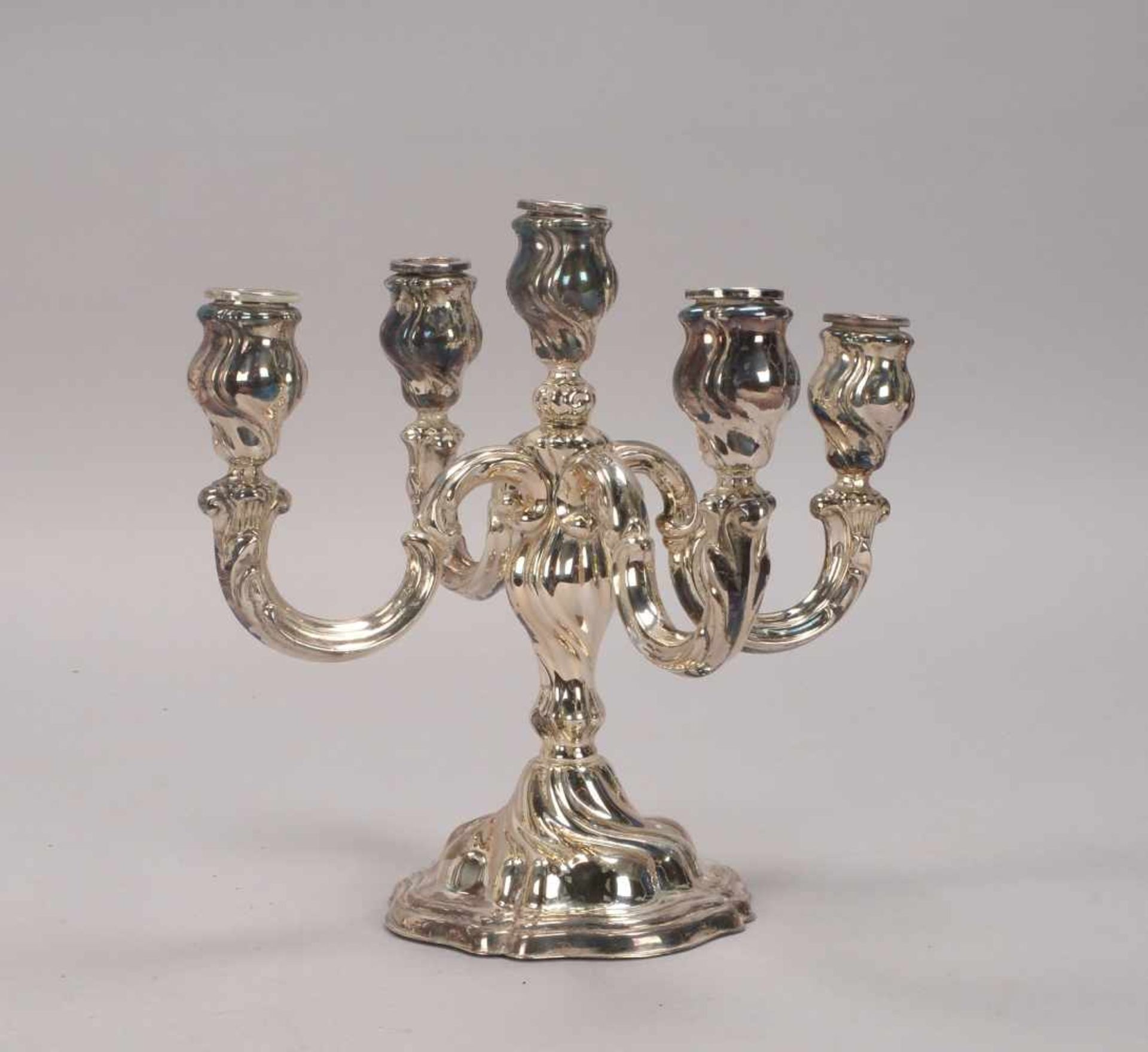 Kerzenleuchter, 925 Sterling-Silber (gefüllt), barocke Form, punziert 'Krone und Halbmond'; Höhe - Bild 2 aus 3