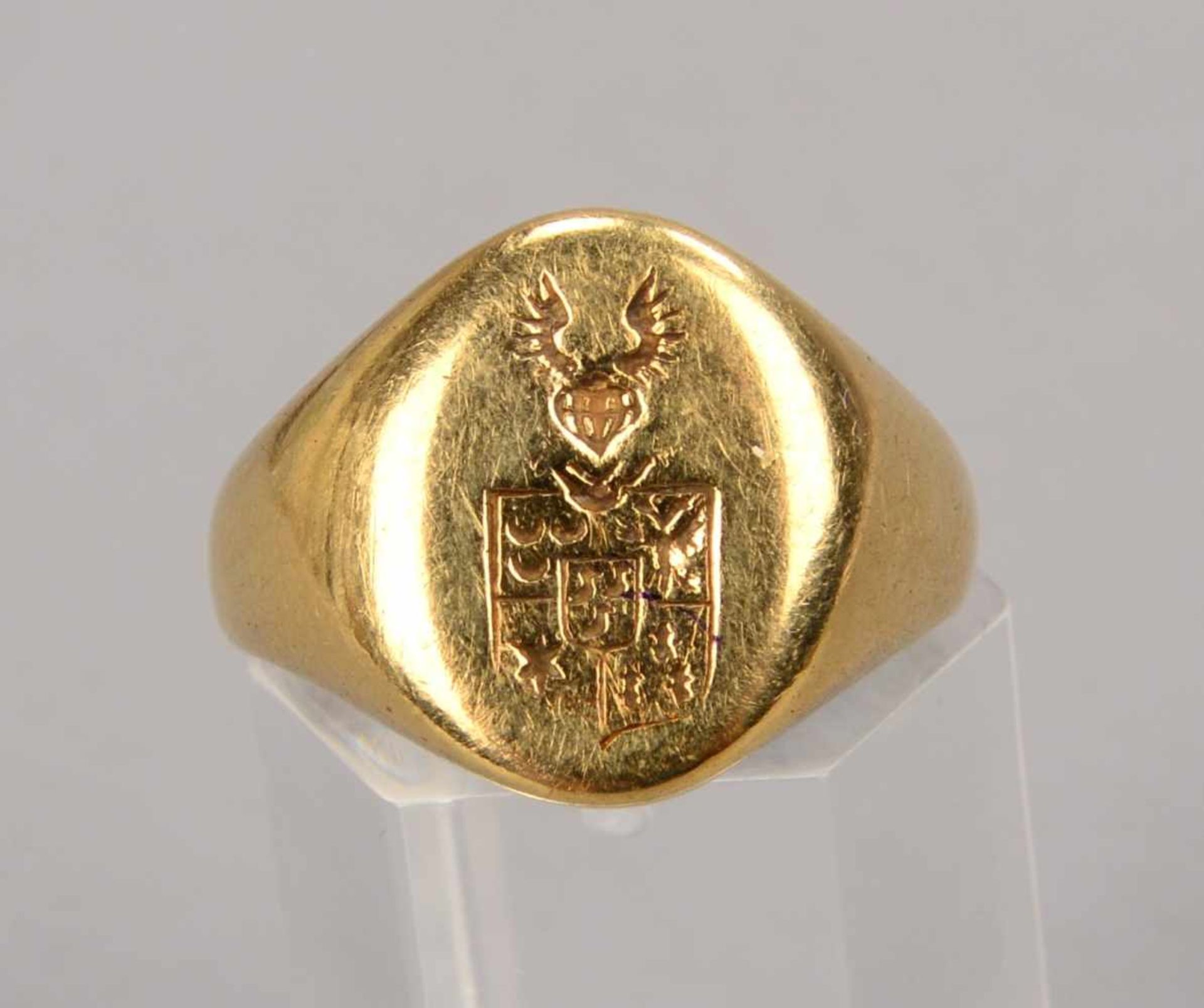 Siegelring, 585 GG, Ringkopf mit Wappenprägung; RG 57, Gewicht 9,73 g - Bild 2 aus 2