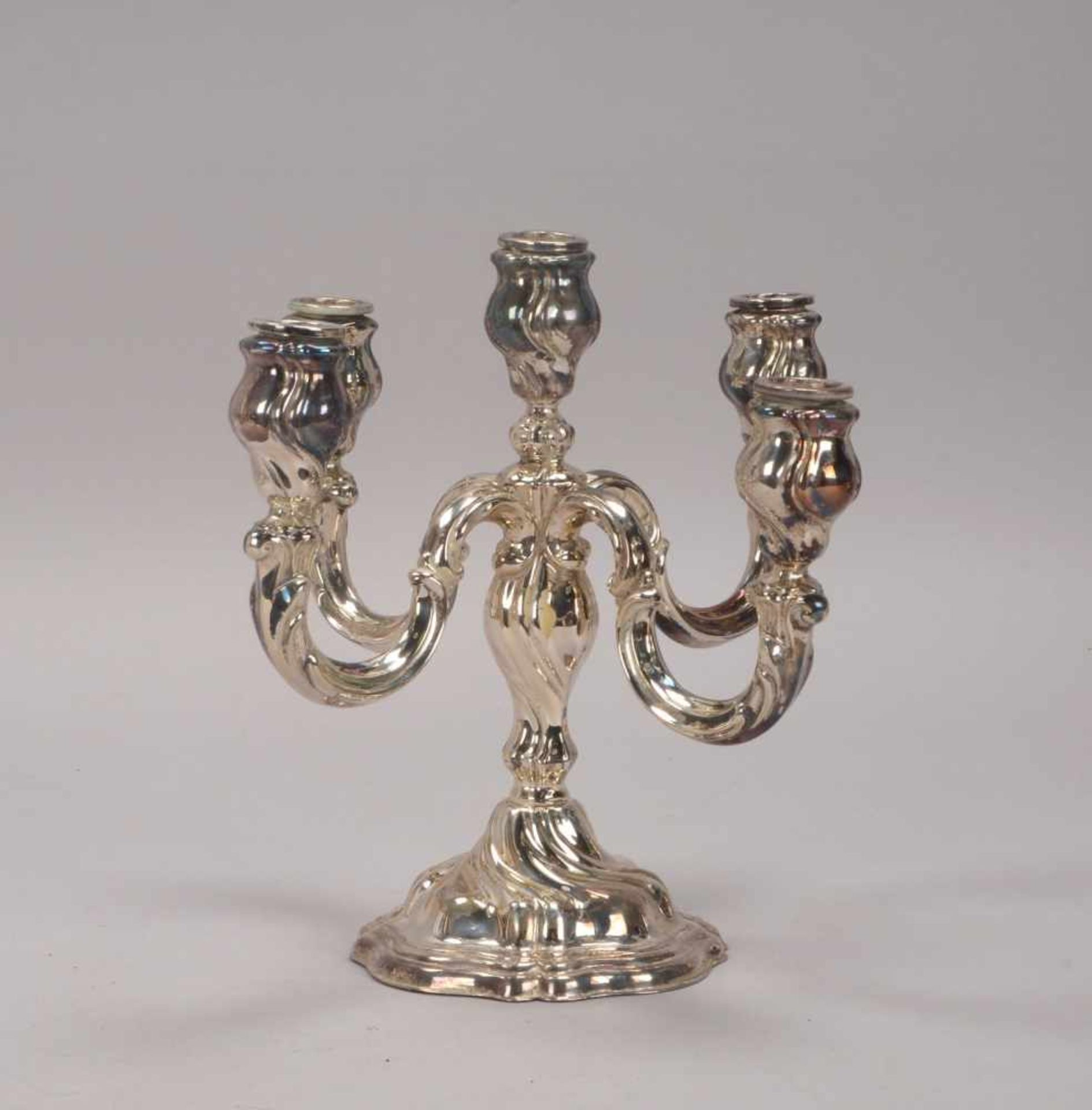 Kerzenleuchter, 925 Sterling-Silber (gefüllt), barocke Form, punziert 'Krone und Halbmond'; Höhe
