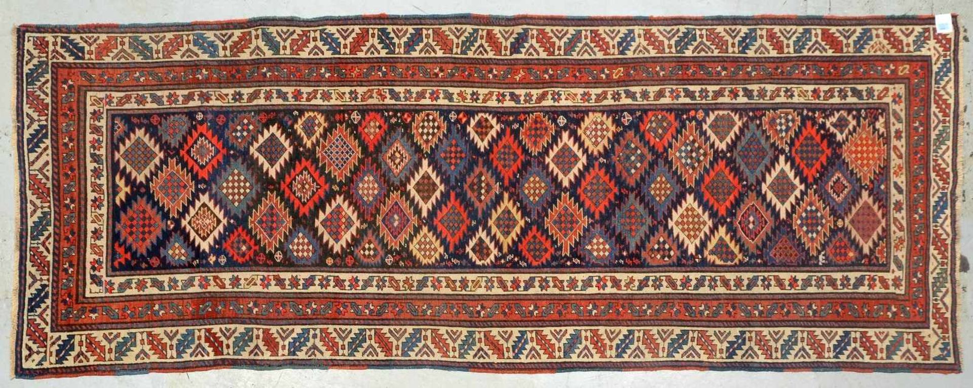 Kaukasischer Shirwan-Läufer, antik, Kanten original erhalten, ringsum komplett