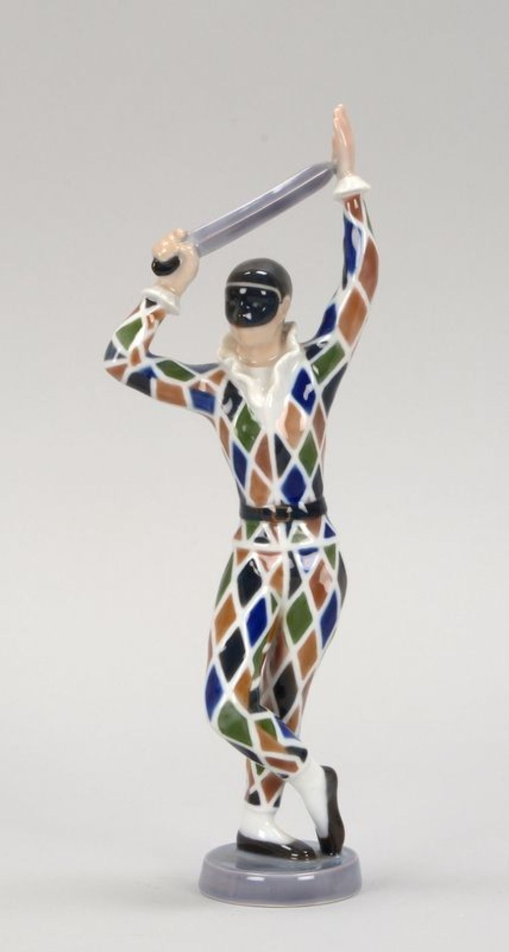 Bing & Grøndahl, Porzellanfigur, 'Harlekin', polychrom staffiert, Entwurf: Ebbe Sadolin/Svend