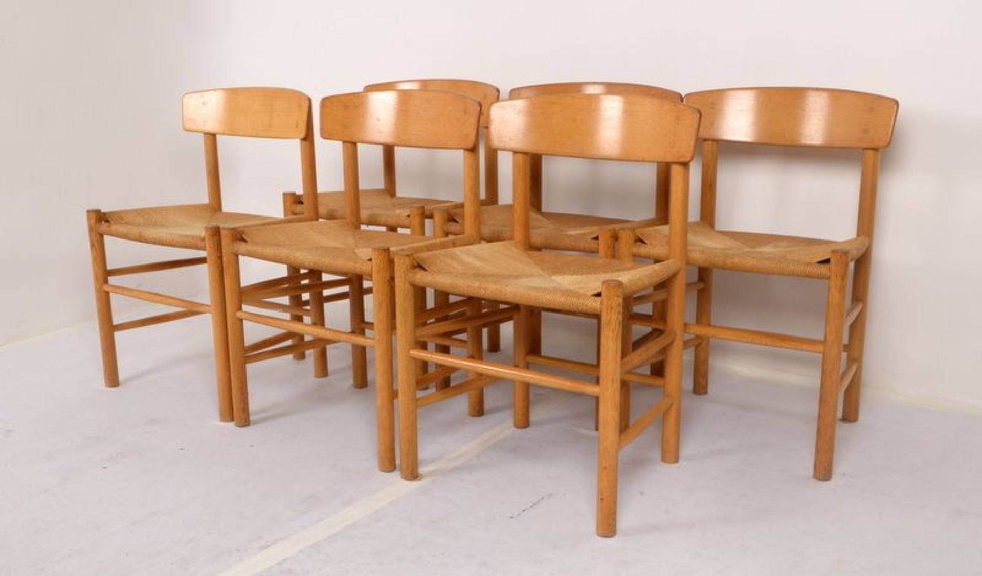 F.D.B. Møbler/Dänemark, Satz 'Shaker'-Stühle, Modell 'J39', Eichengestell/Sitz aus Papiergarn- - Bild 3 aus 3