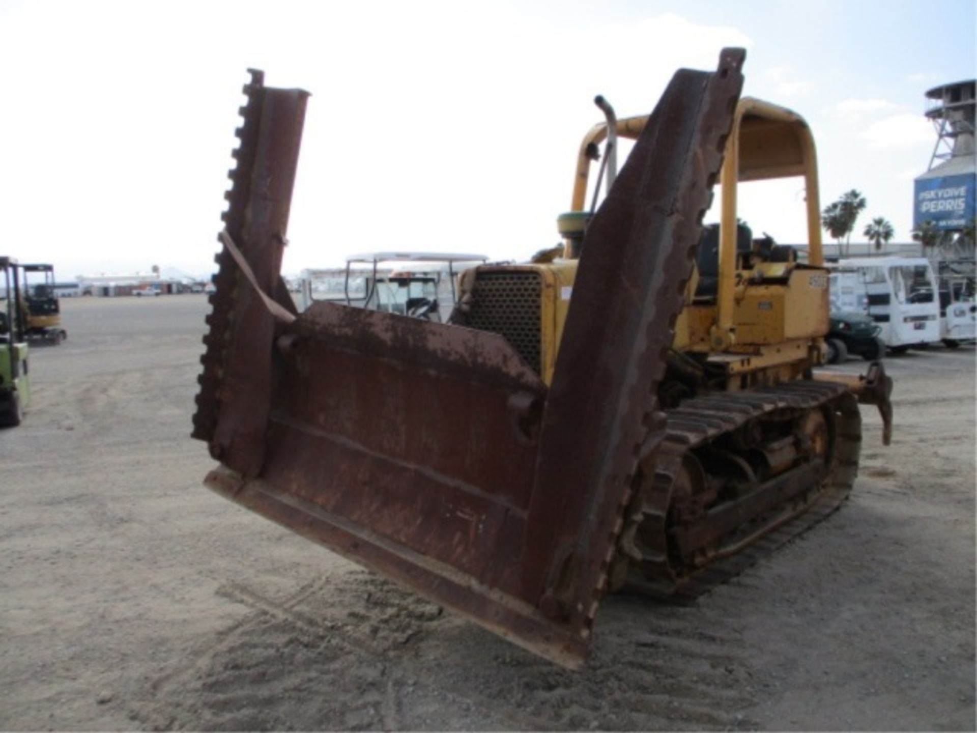 John Deere 450E Crawler Dozer, John Deere Diesel, 6-Way Blade, Dual Slope Boards, M/S Rear Ripper, - Image 17 of 33