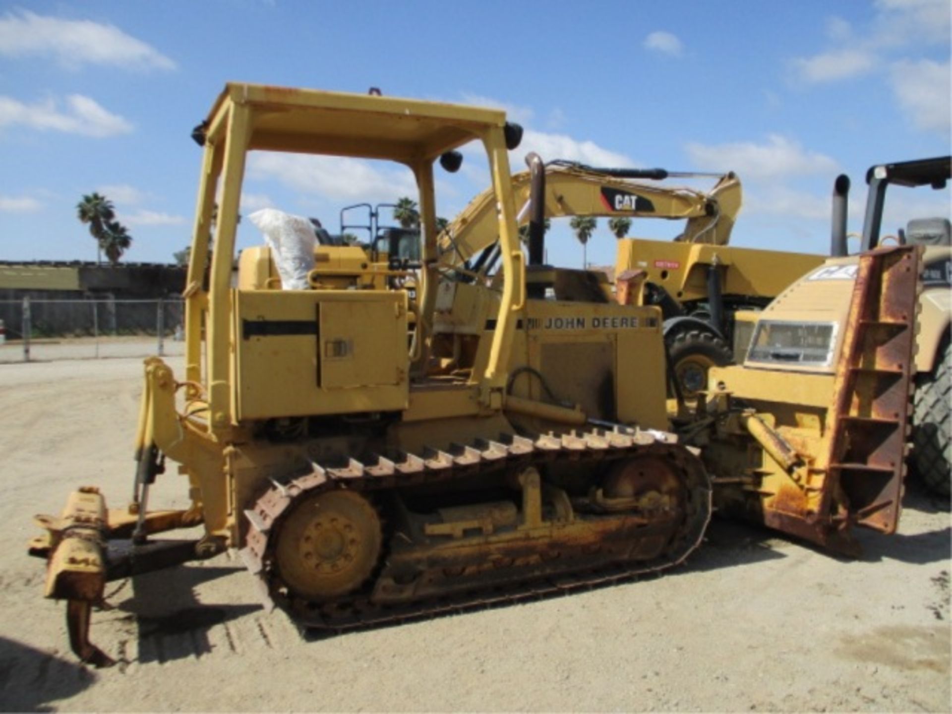 John Deere 450G Crawler Dozer, John Deere Diesel, 6-Way Blade, Dual Slope Boards, M/S Rear Ripper, - Image 8 of 30