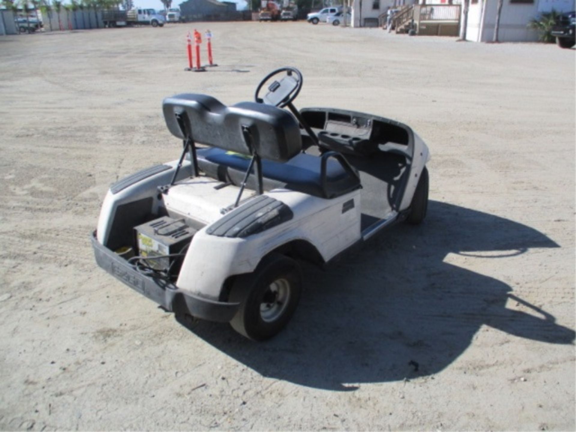 Ez-Go Golf Cart, Electric, Includes Charger, S/N: 972424 - Image 8 of 24