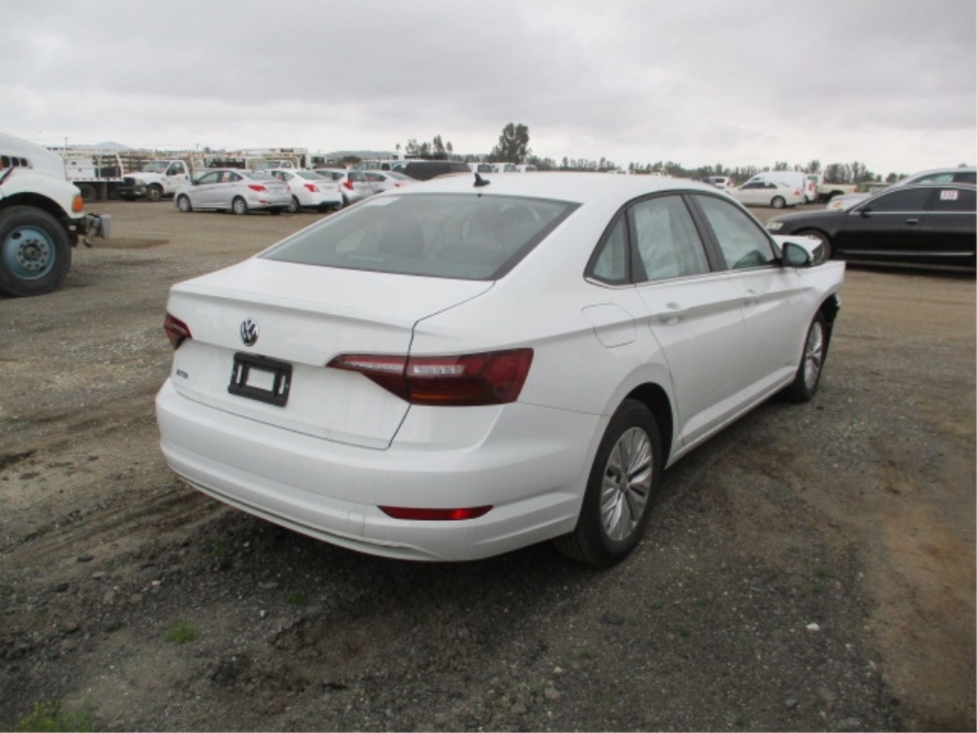 2019 Volkswagen Jetta Sedan, 1.4L Gas, Automatic, S/N: 3VWC57BU9KM096067, **Non-Operational**, ** - Image 12 of 36