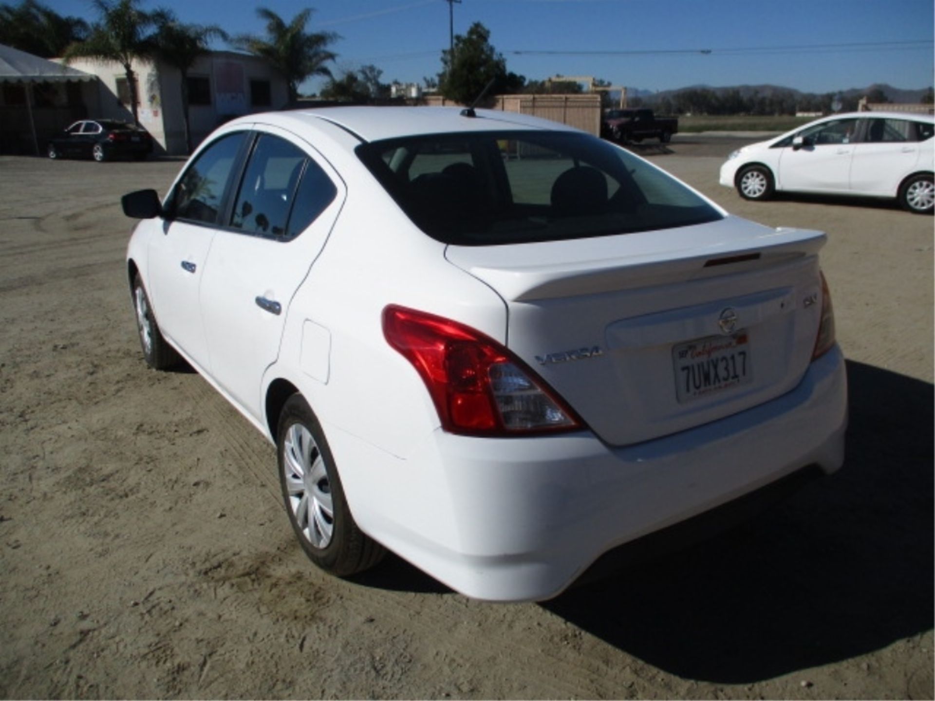 2017 Nissan Versa Sedan, 1.6L Gas, Automatic, S/N: 3N1CN7AP8HL805894, **NOTE: SALVAGE TITLE**, - Image 25 of 57