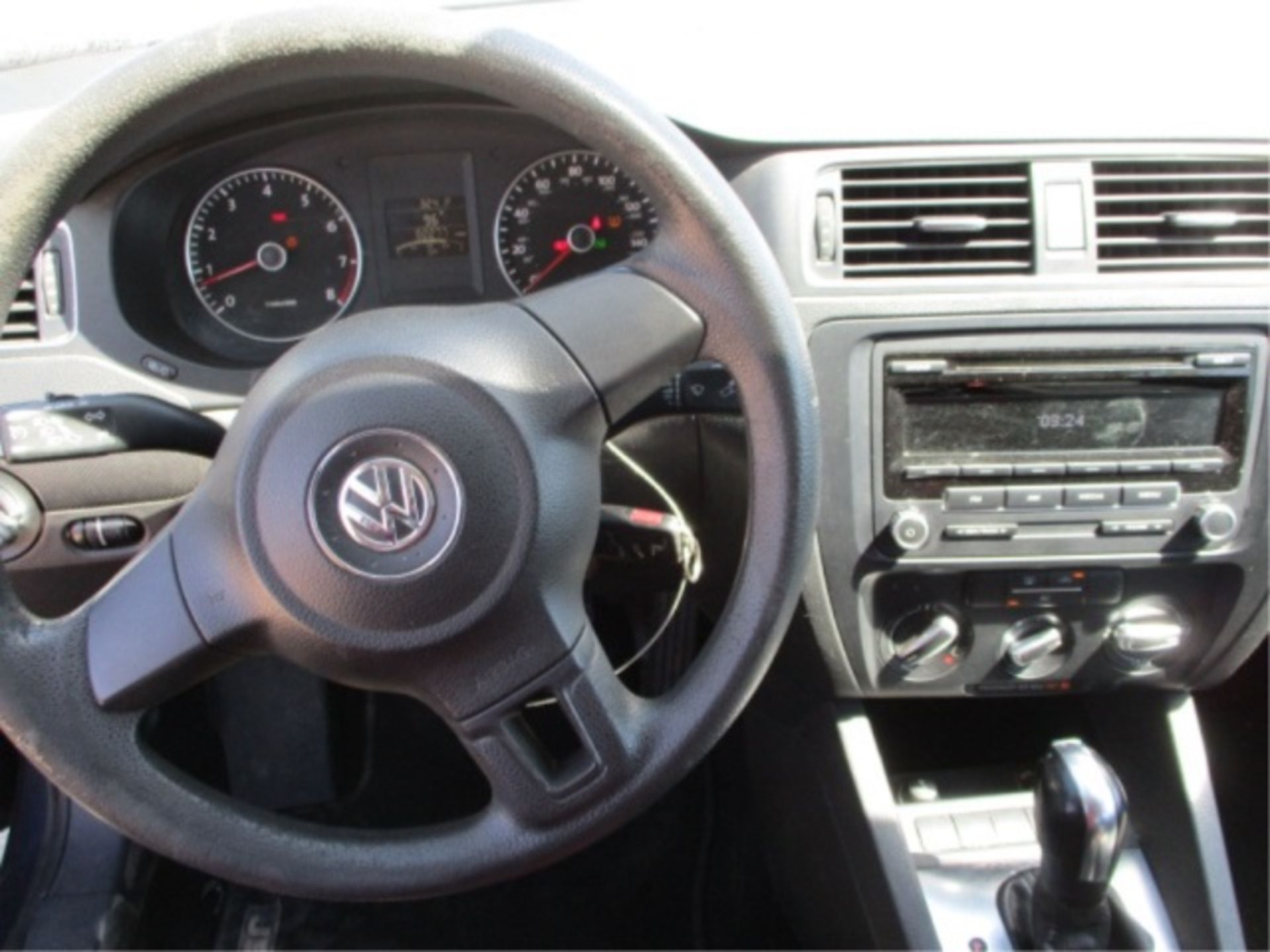 2012 Volkswagen Jetta Sedan, 2.5L Gas, Automatic, S/N: 3VWDP7AJ6CM345626, Mile/Hours - 82277 - Image 22 of 40