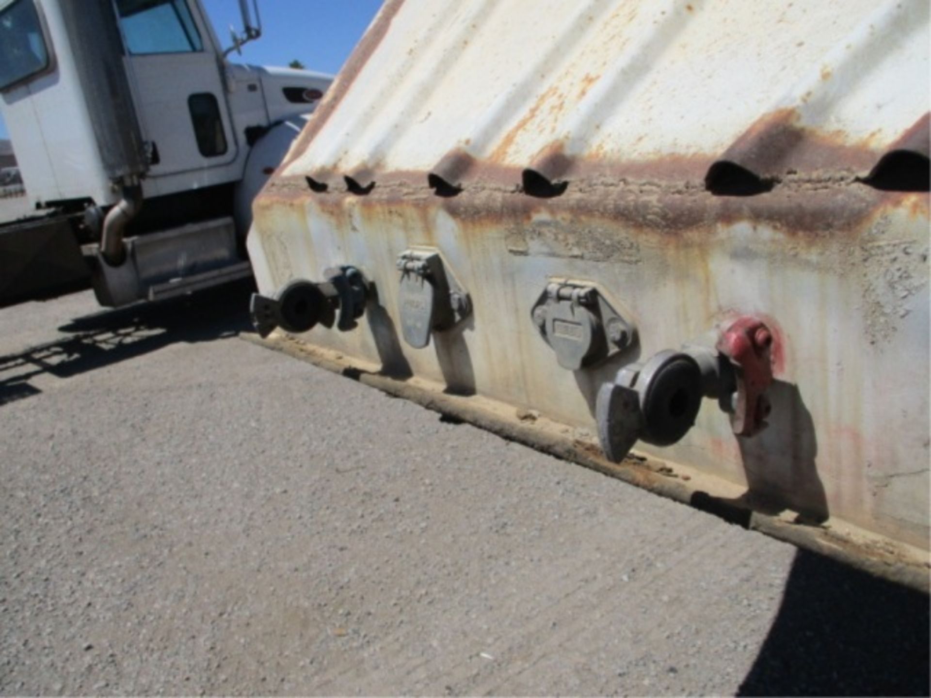 2002 CPS S/A Bottom Dump Trailer, Pintle Hitch, S/N: 4Z41111142P003718, **NOTE: Sold As A Set With - Image 33 of 40