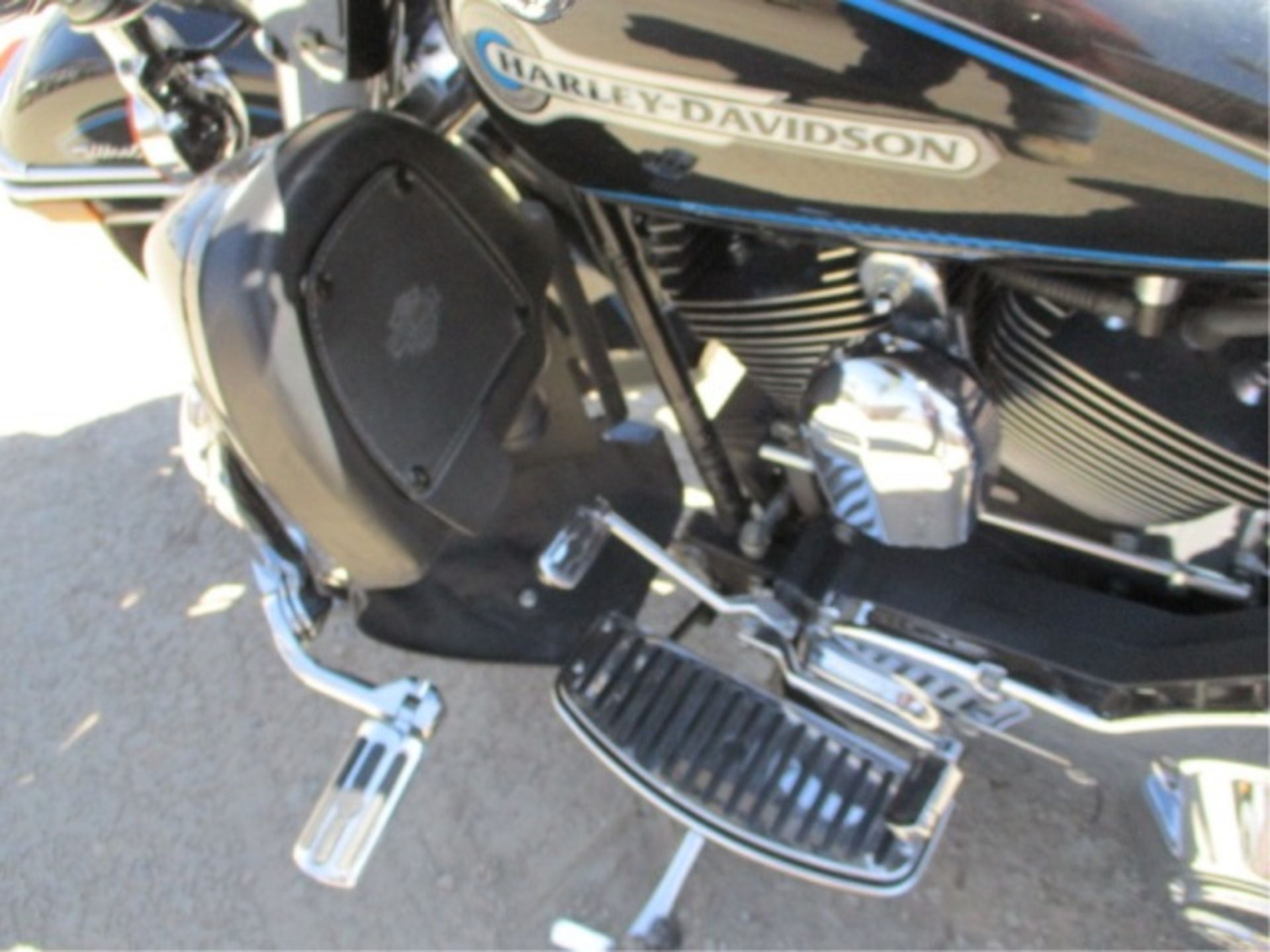 2006 Harley Davidson Electra Glide Motor Cycle, Ultra Classic, 1450cc Gas, External Speakers, - Image 38 of 44