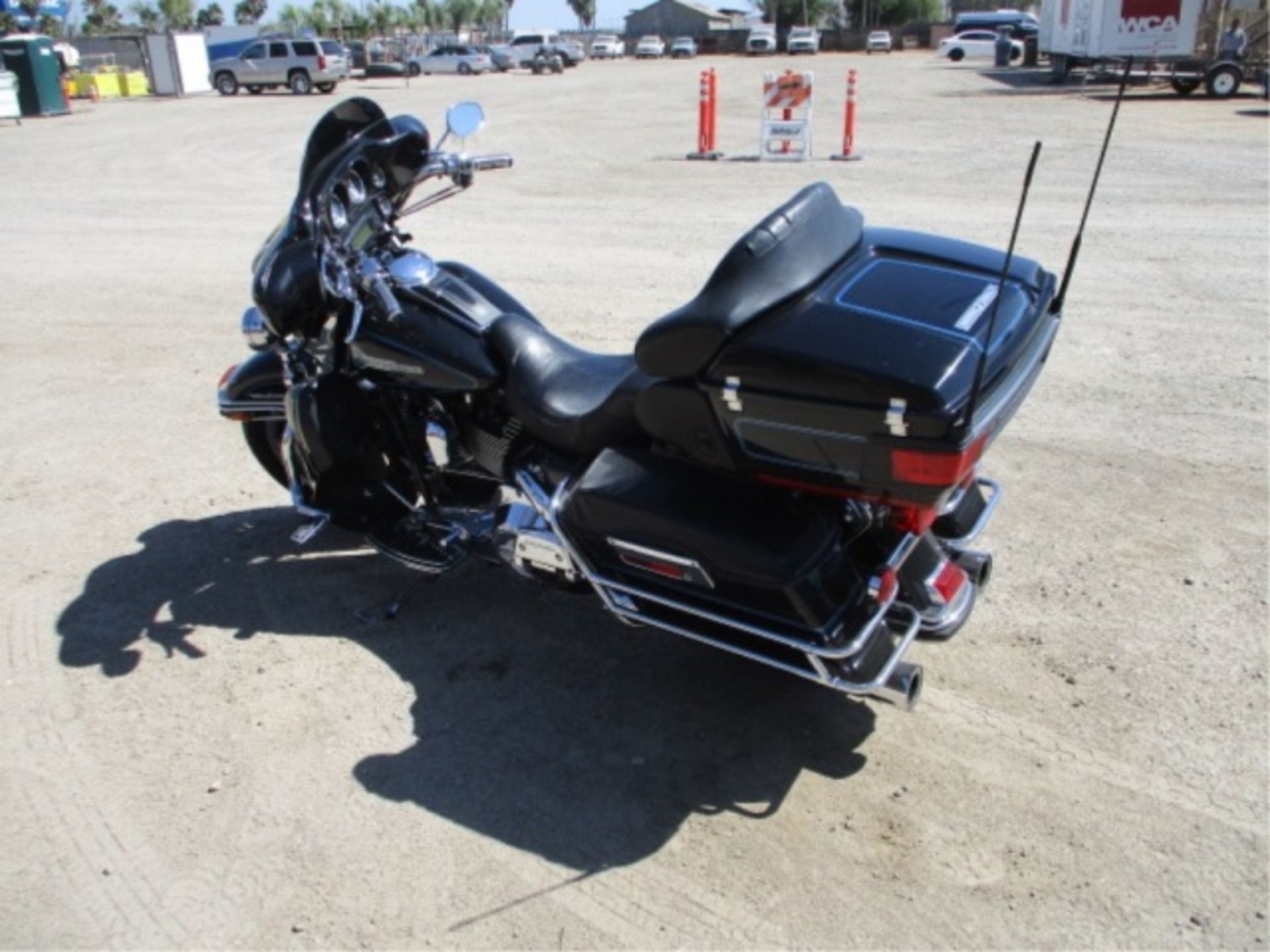 2006 Harley Davidson Electra Glide Motor Cycle, Ultra Classic, 1450cc Gas, External Speakers, - Image 10 of 44