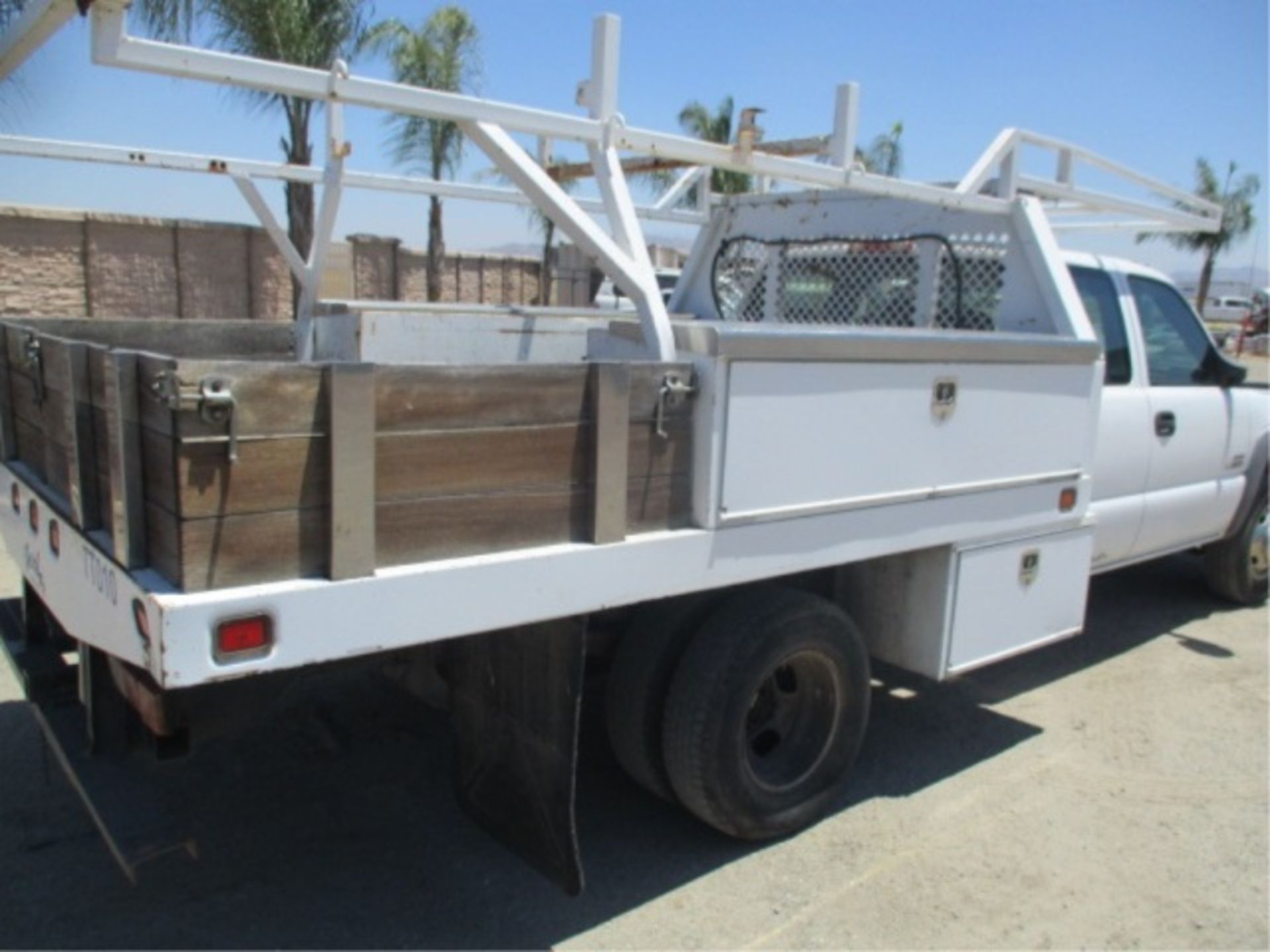 2006 Chevrolet 3500 Extended-Cab Utility Truck, 6.6L Turbo Diesel, Automatic, Tool Boxes, Lumber - Image 52 of 71