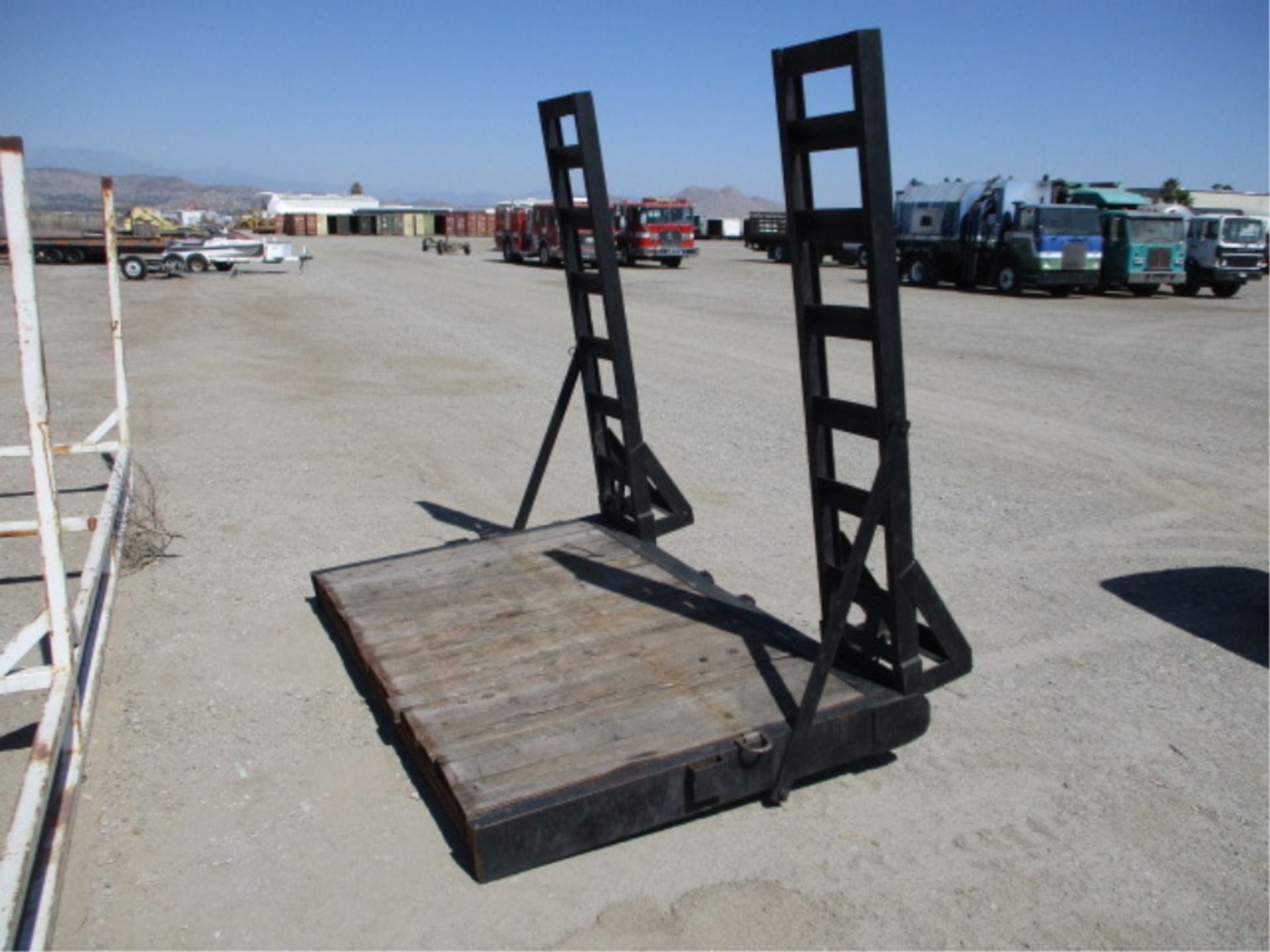 Trailer Beaver Tail End W/Fold Down Ramps - Image 16 of 16