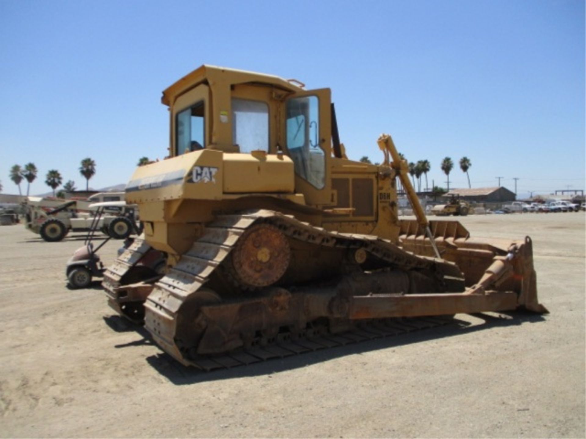 Caterpillar D6H Series II LGP Crawler Dozer, 6-Cyl Diesel, 4-Way U-Blade, 36" DBG, Pin Hitch, EROPS, - Image 8 of 42