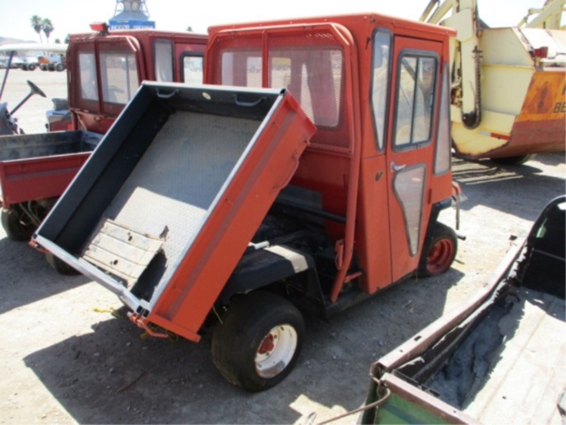 Kawasaki AF450 Utility Cart, Gas, Rear Dump Bed, Canopy, **Non-Operational**, Mile/Hours - 9587 - Image 9 of 36