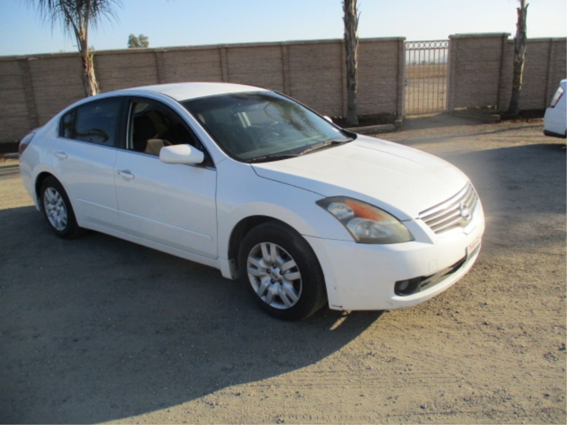 2008 Nissan Altima Sedan, 2.5L Gas, Automatic, S/N: 1N4AL21E58N470224, **NOTE: DEALER OR OUT OF - Image 4 of 22