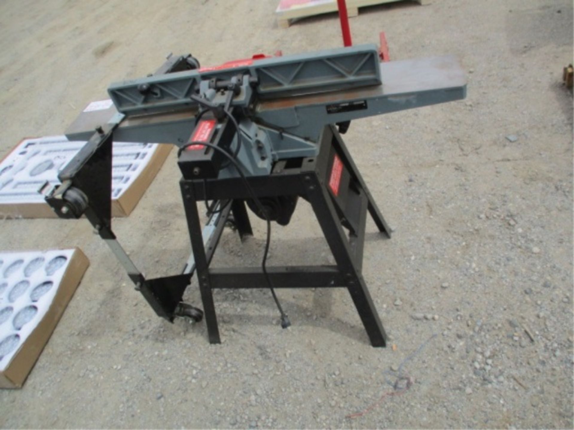 Delta 6" Jointer W/Portable Stand - Image 8 of 9