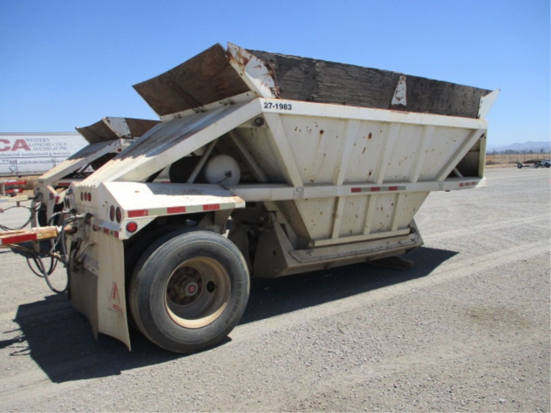 2002 CPS S/A Bottom Dump Trailer, Pintle Hitch, S/N: 4Z41111142P003718, **NOTE: Sold As A Set With - Image 12 of 40