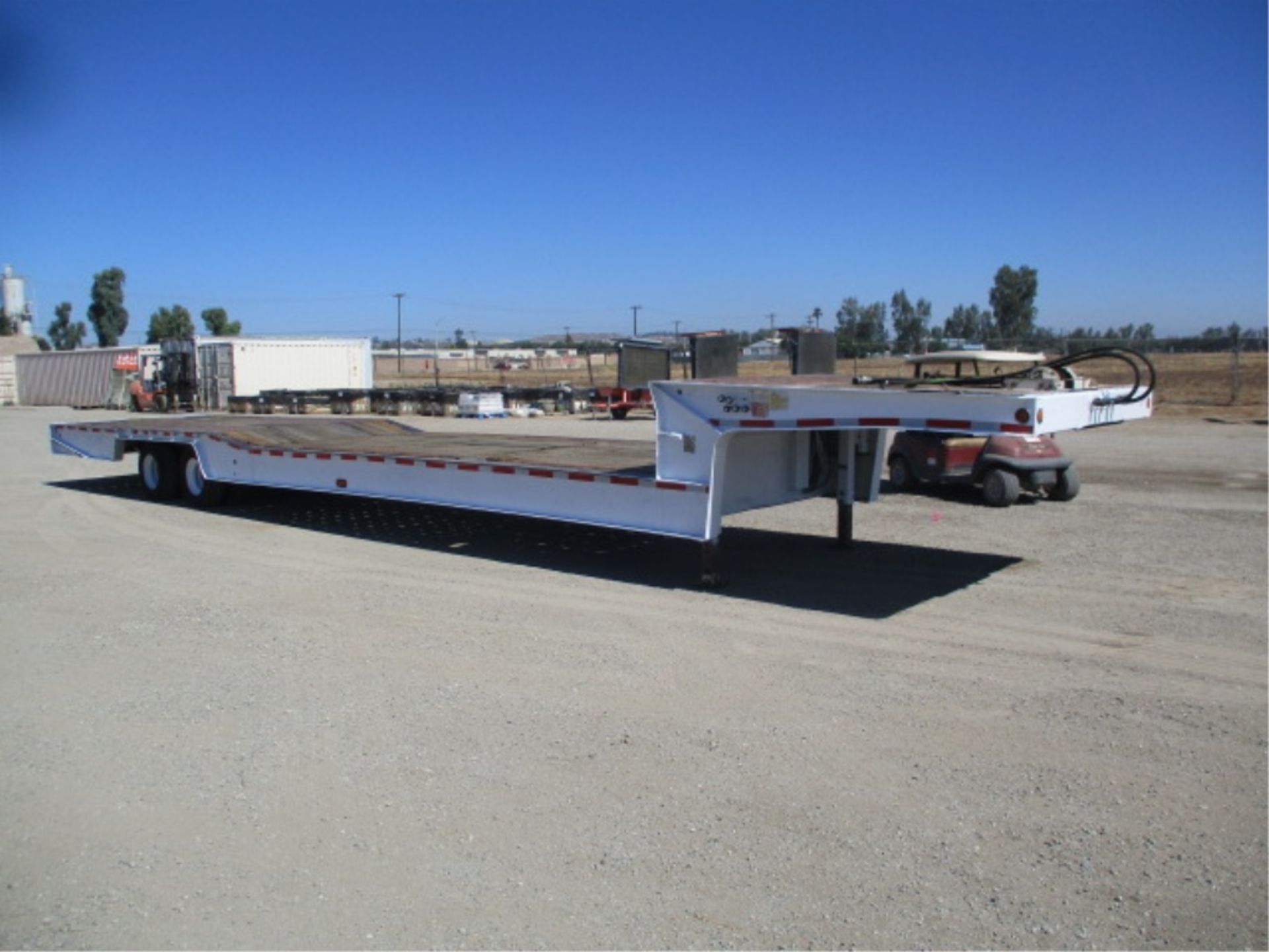 2000 Trail King TK70HT-482 T/A Equipment Trailer, 48', Wood Deck, Hydraulic Dove Tail, 10' Upper - Image 8 of 88