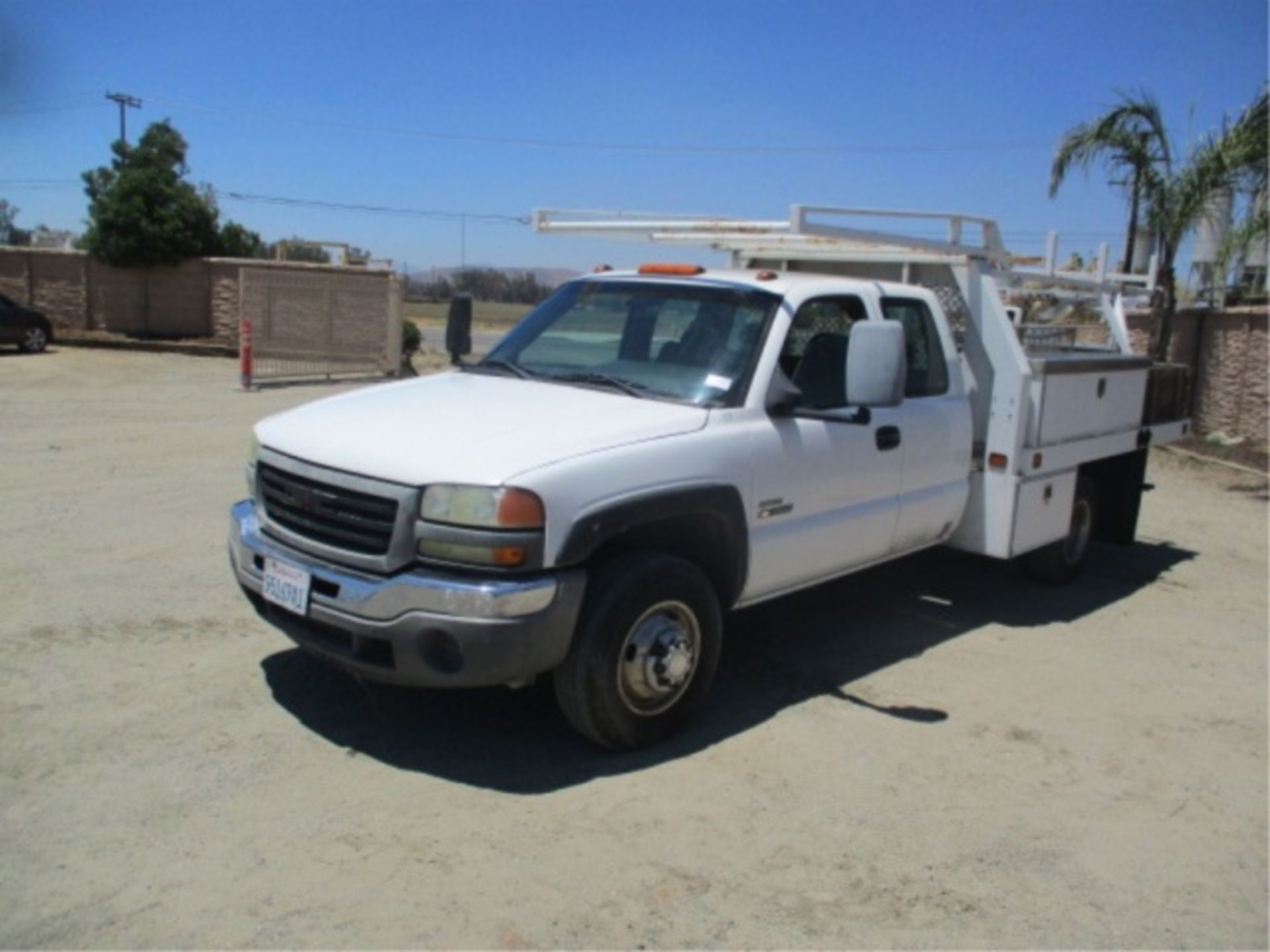 2006 Chevrolet 3500 Extended-Cab Utility Truck, 6.6L Turbo Diesel, Automatic, Tool Boxes, Lumber