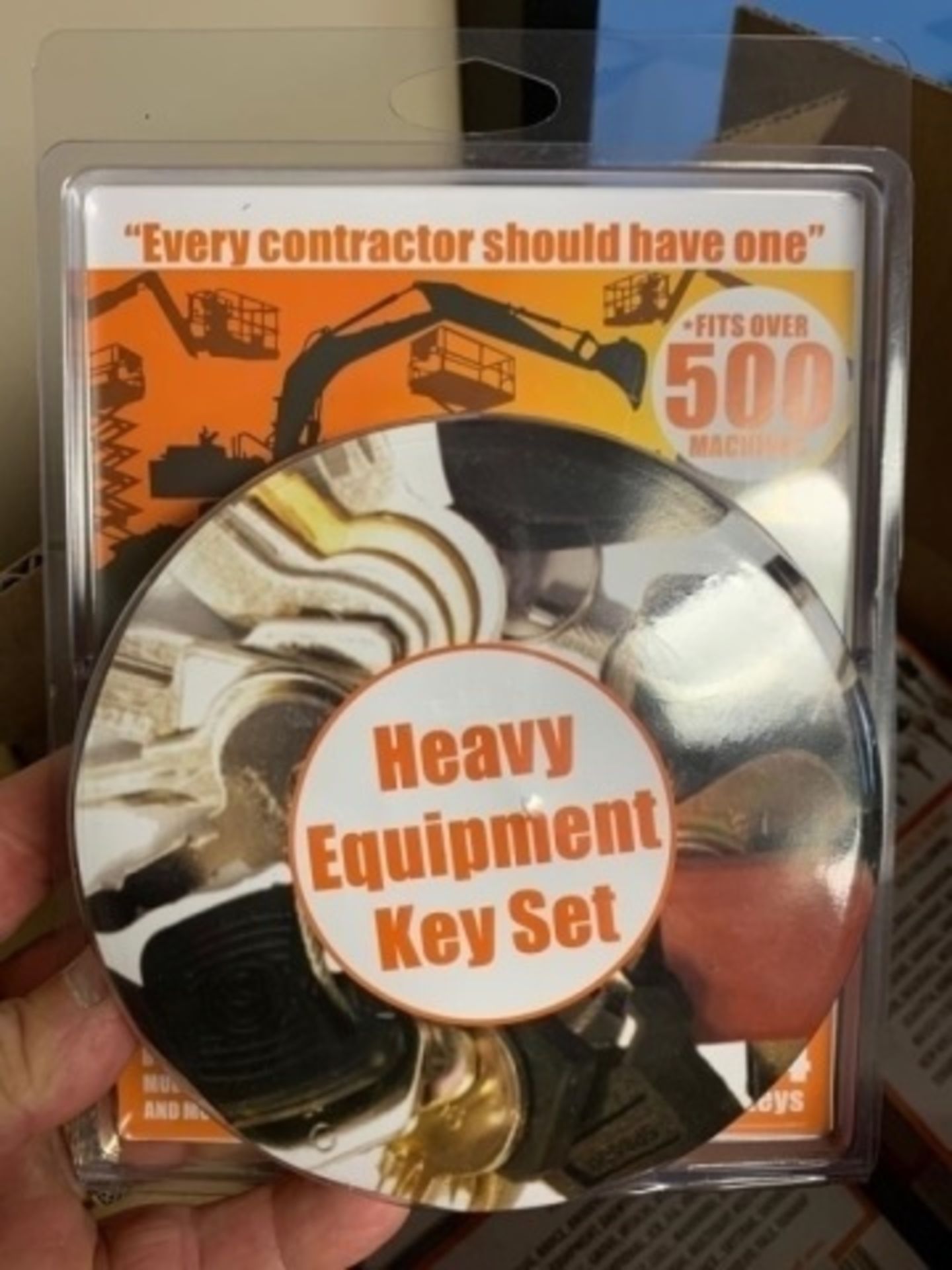 New Unused Heavy Equipment 24-Key Set, Fits Over 500 Different Machines - Image 2 of 6