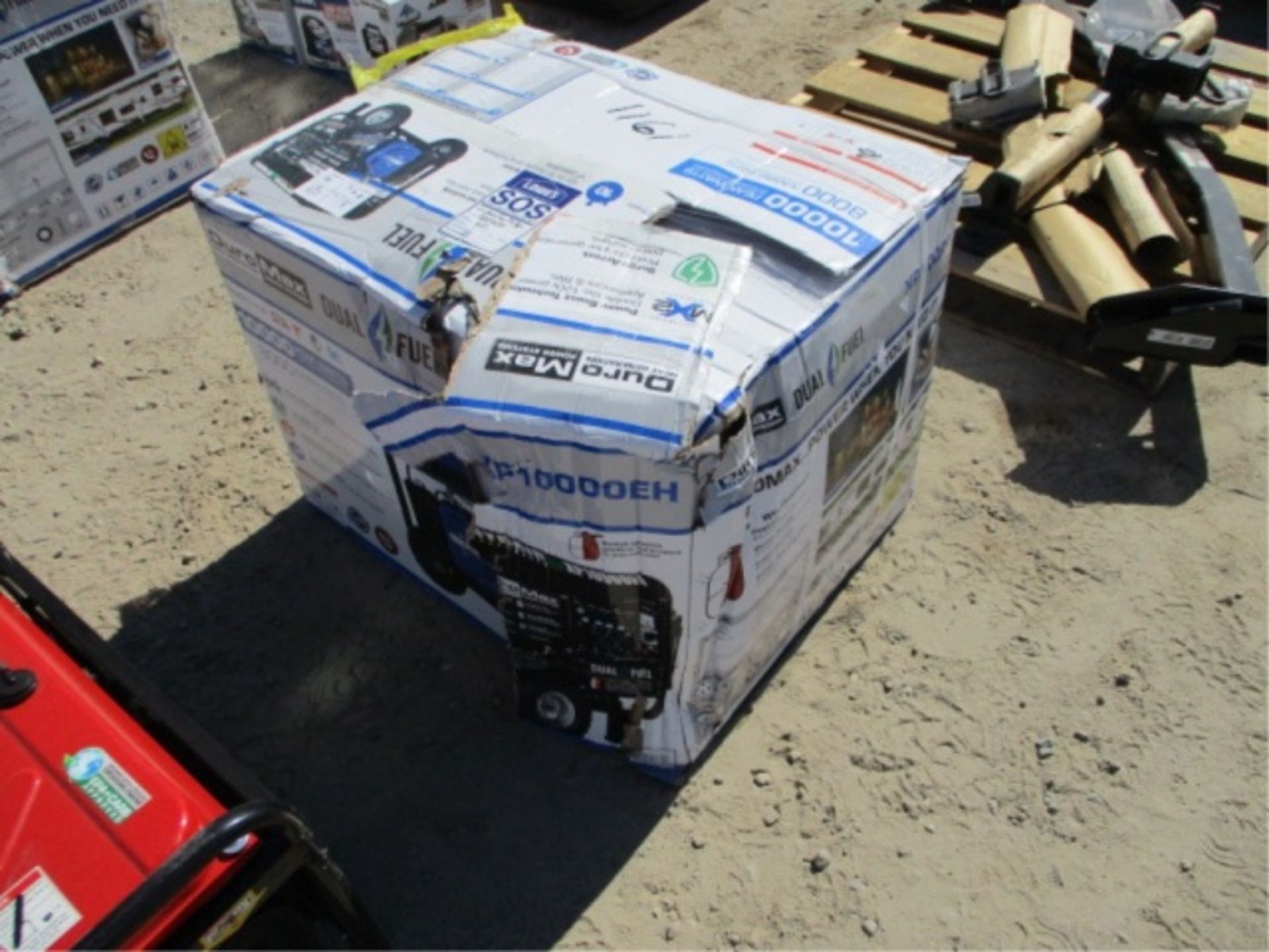 Duro Max XP10000EH Dual Fuel Hybrid Generator, 10,000 Watts - Image 5 of 8