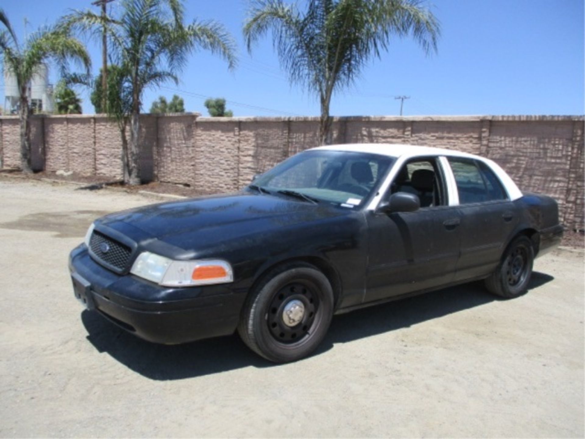 2010 Ford Crown Victoria Sedan, 4.6L V8 Flex Fuel, Automatic, S/N: 2FABP7BV4AX116882, **NOTE: DEALER