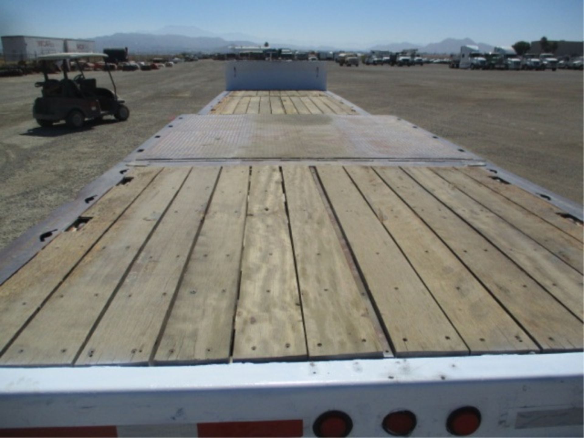 2000 Trail King TK70HT-482 T/A Equipment Trailer, 48', Wood Deck, Hydraulic Dove Tail, 10' Upper - Image 18 of 88