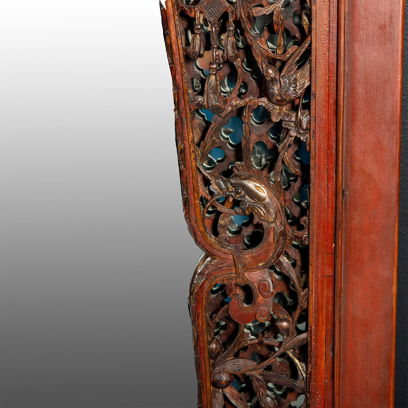 LACQUERED GILT WOOD CHINESE MIRROR - Image 8 of 8