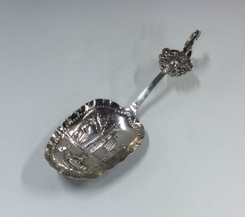 A Continental silver spoon decorated with figures. - Image 3 of 6