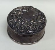 An attractive silver embossed top ring box. Approx