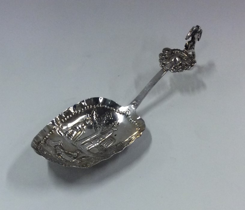 A Continental silver spoon decorated with figures. - Image 2 of 6