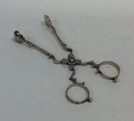 A good pair of Georgian style silver sugar scissor